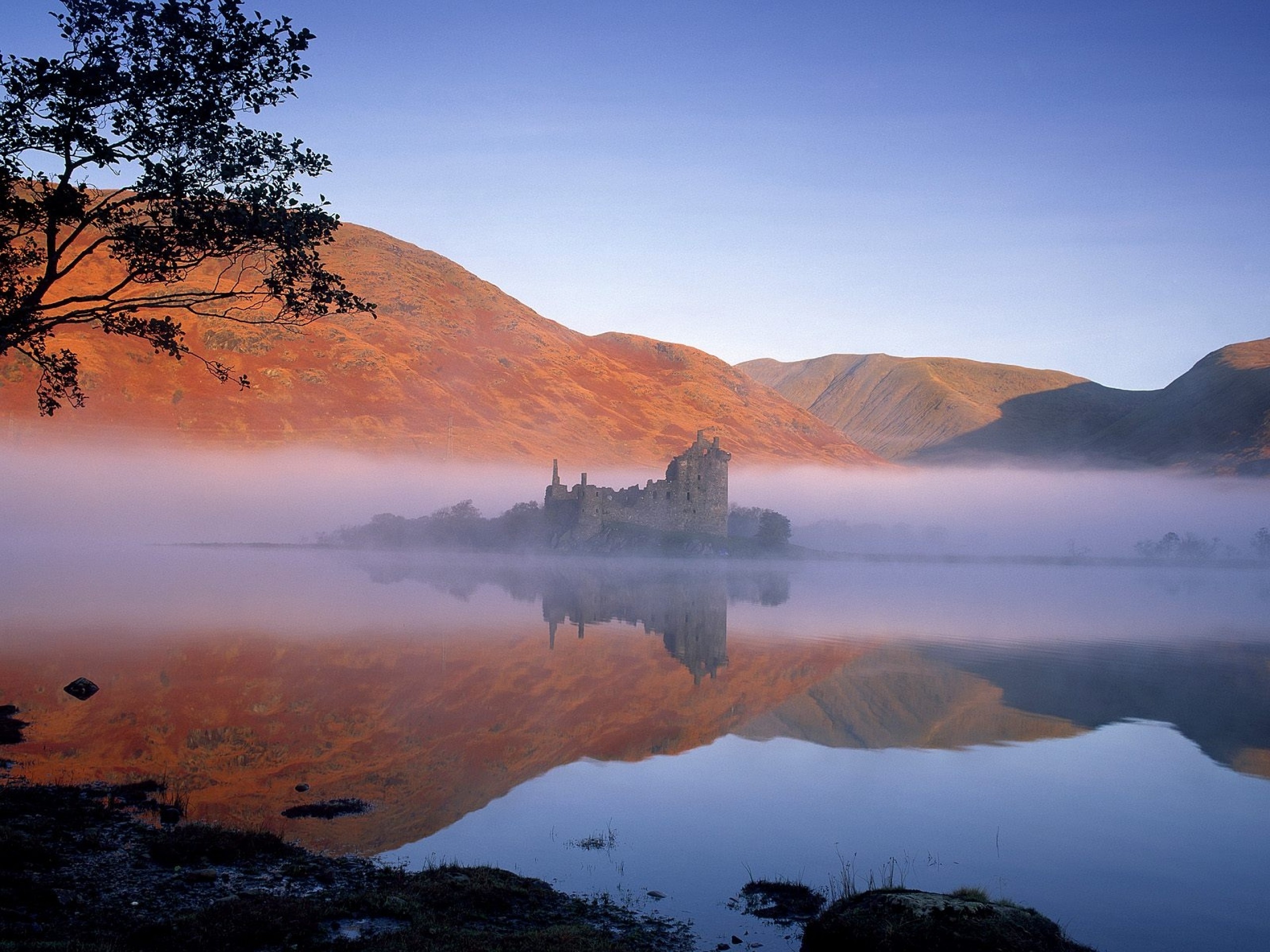 2560x1920 Kilchurn Castle Scotland wallpapers and stock photos