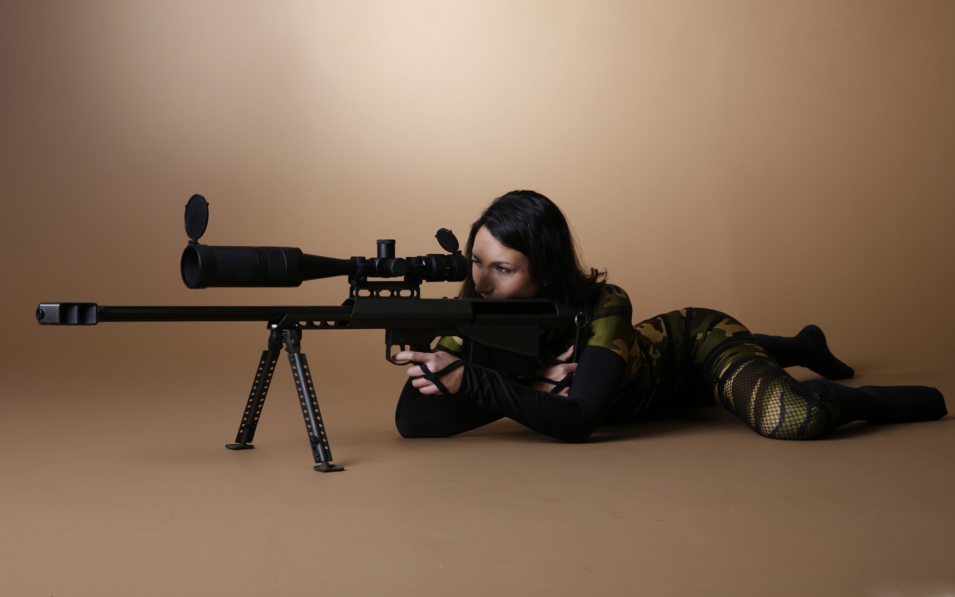 1920x1200 weapon, Women, Sniper Rifle, Dark Hair Wallpapers HD .