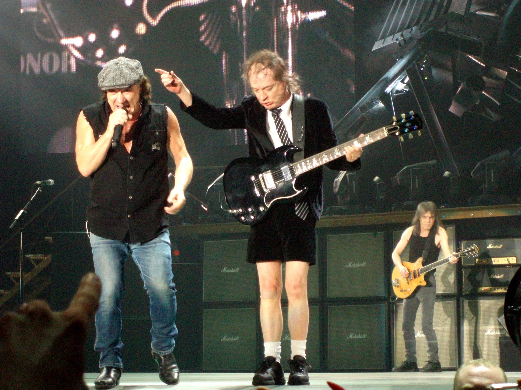 2048x1536 Brian Johnson and Angus Young by anczaa ...