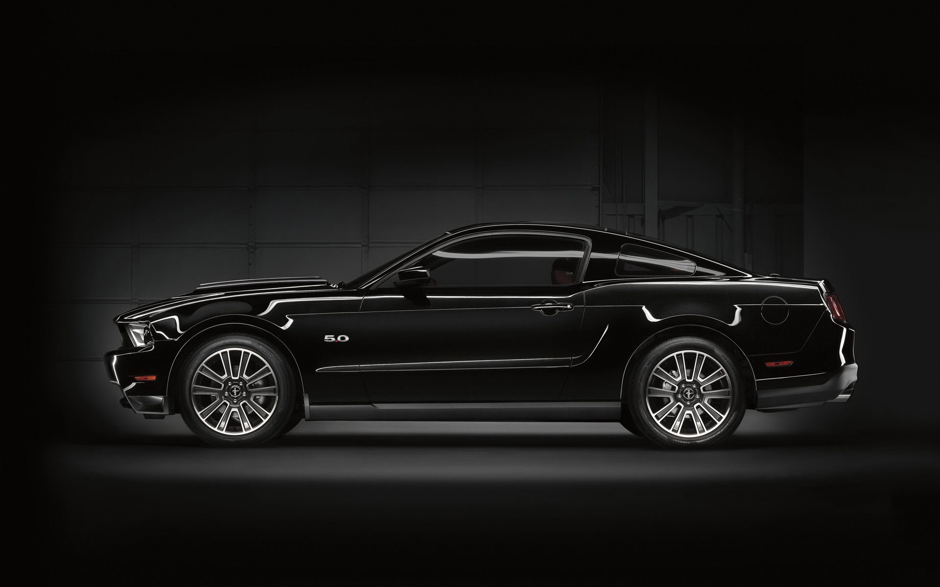 1920x1200 Black Ford Mustang HD Background Wallpaper