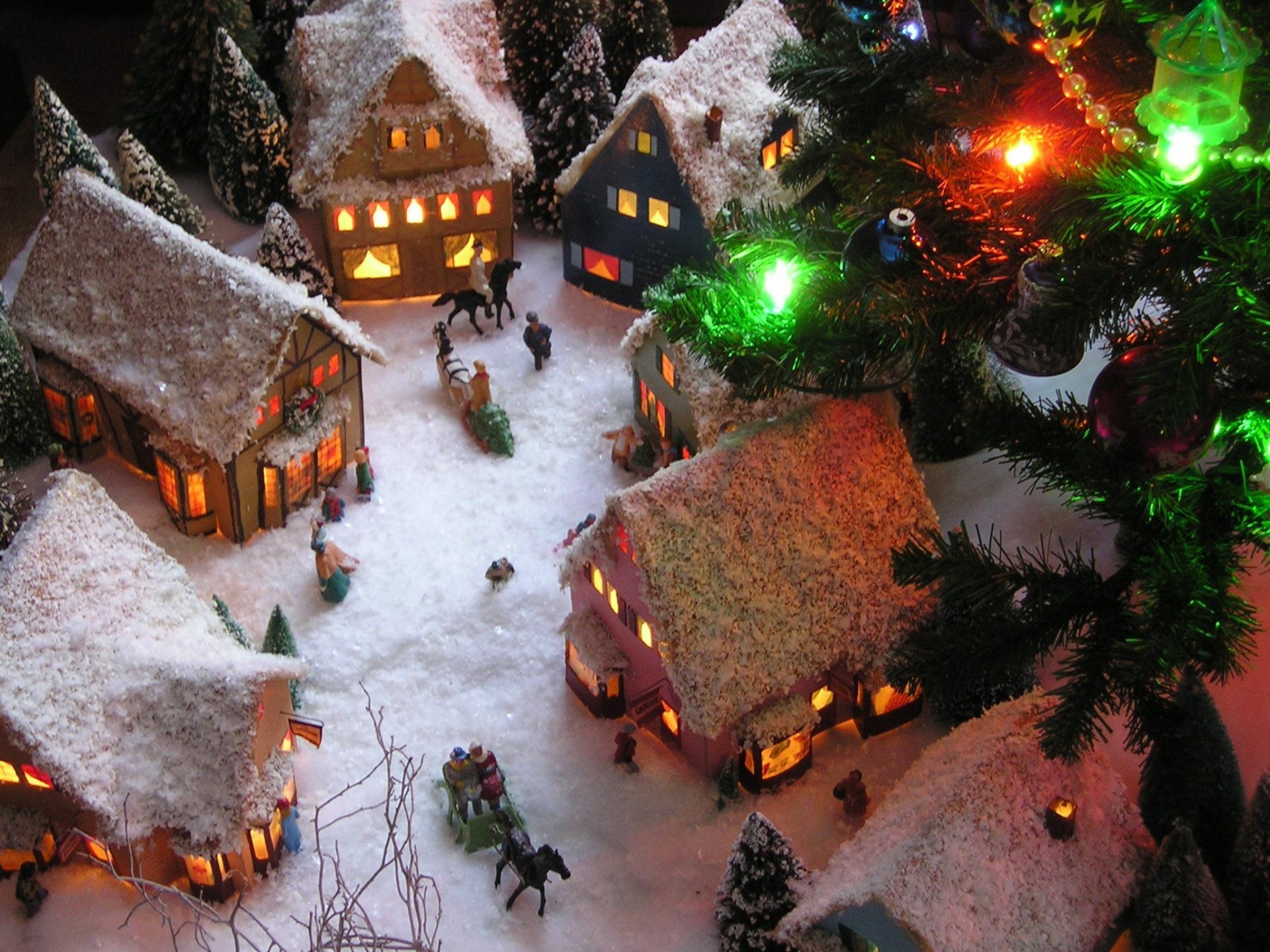 Download Christmas Town Wallpaper by S  c8  Free on ZEDGE now  Browse millions of popular christmas W  Christmas town Christmas  pictures Christmas scenes