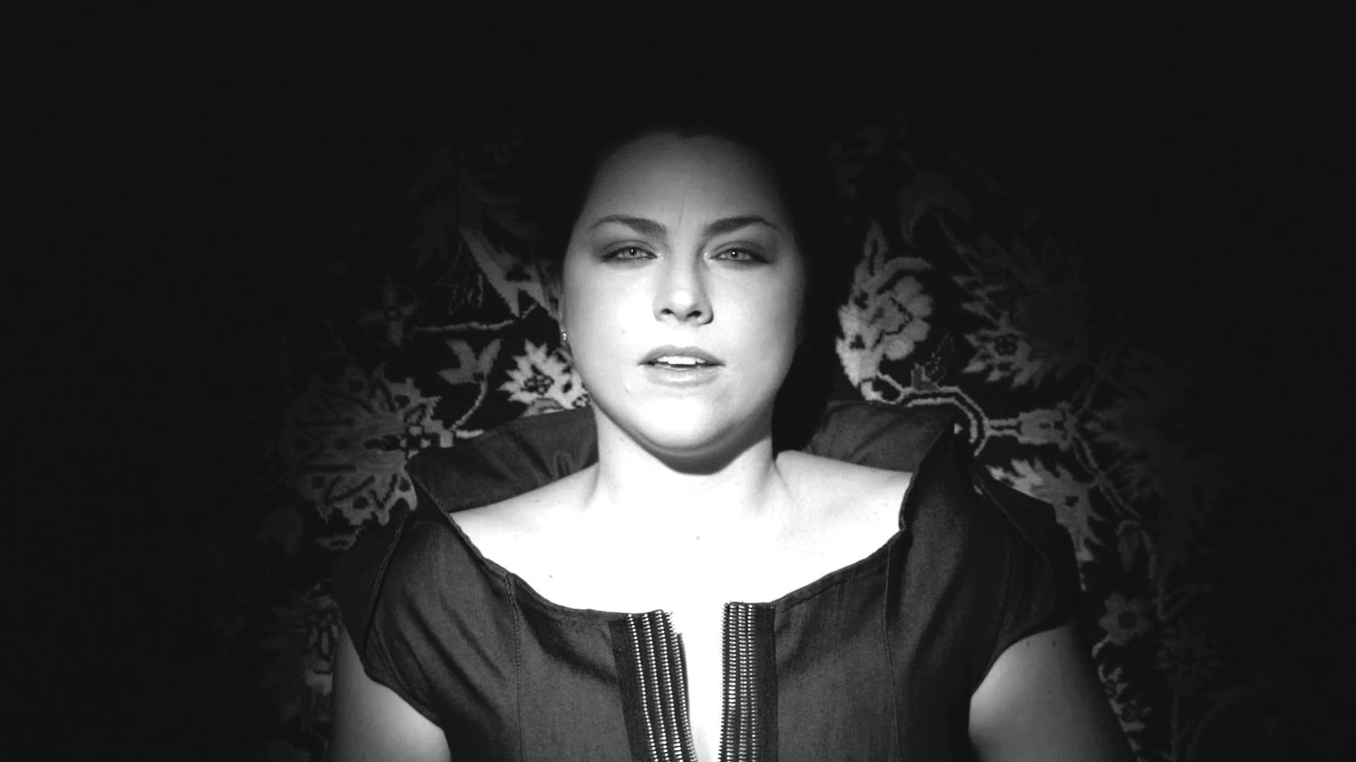 1920x1080 WATCH: Amy Lee Covers Chris Isaak's "Baby Did A Bad, Bad Thing" - mxdwn  Music