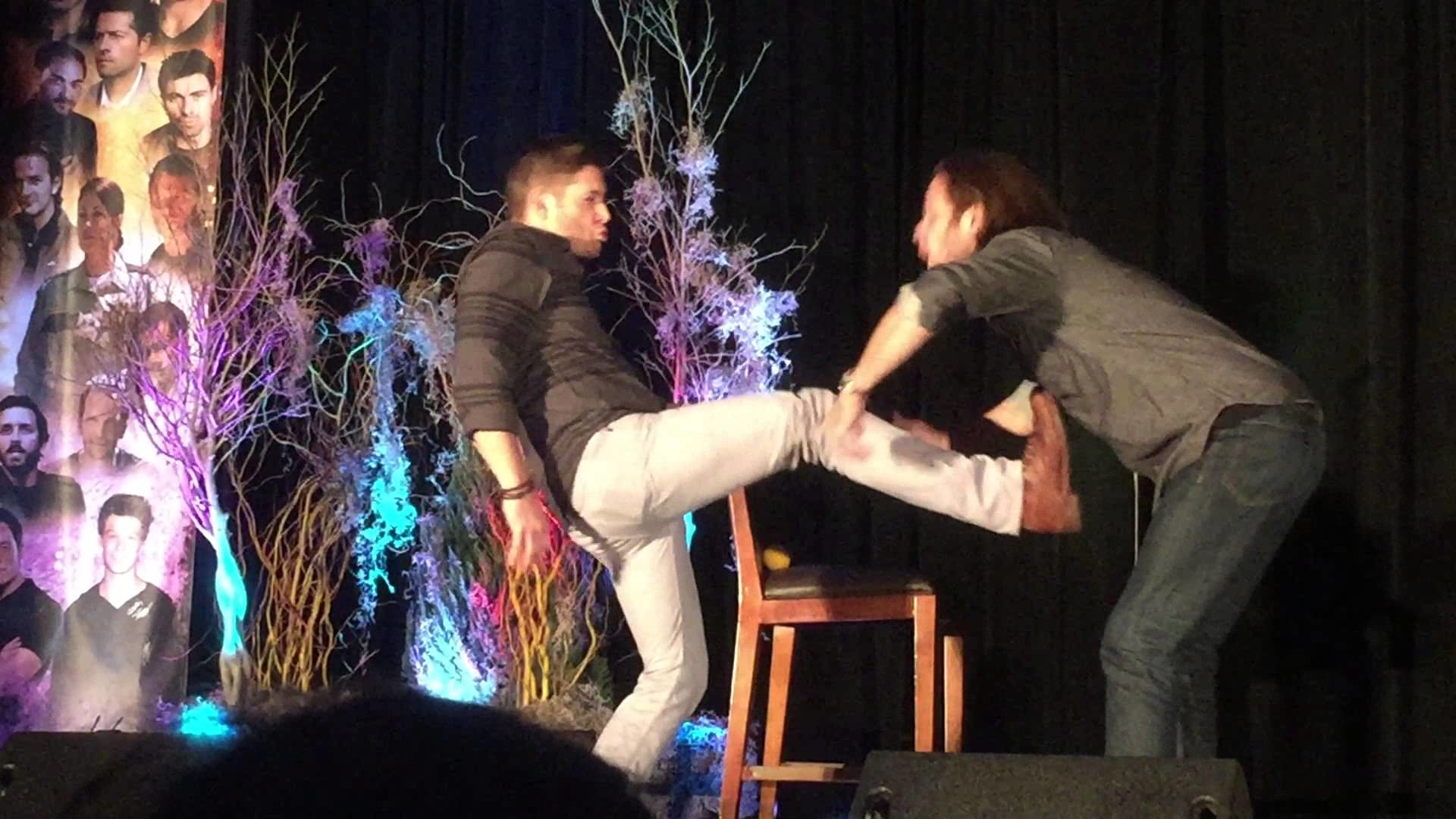1920x1080 Jared Padalecki and Jensen Ackles - slow motion fight - Houston Convention  2015 - YouTube