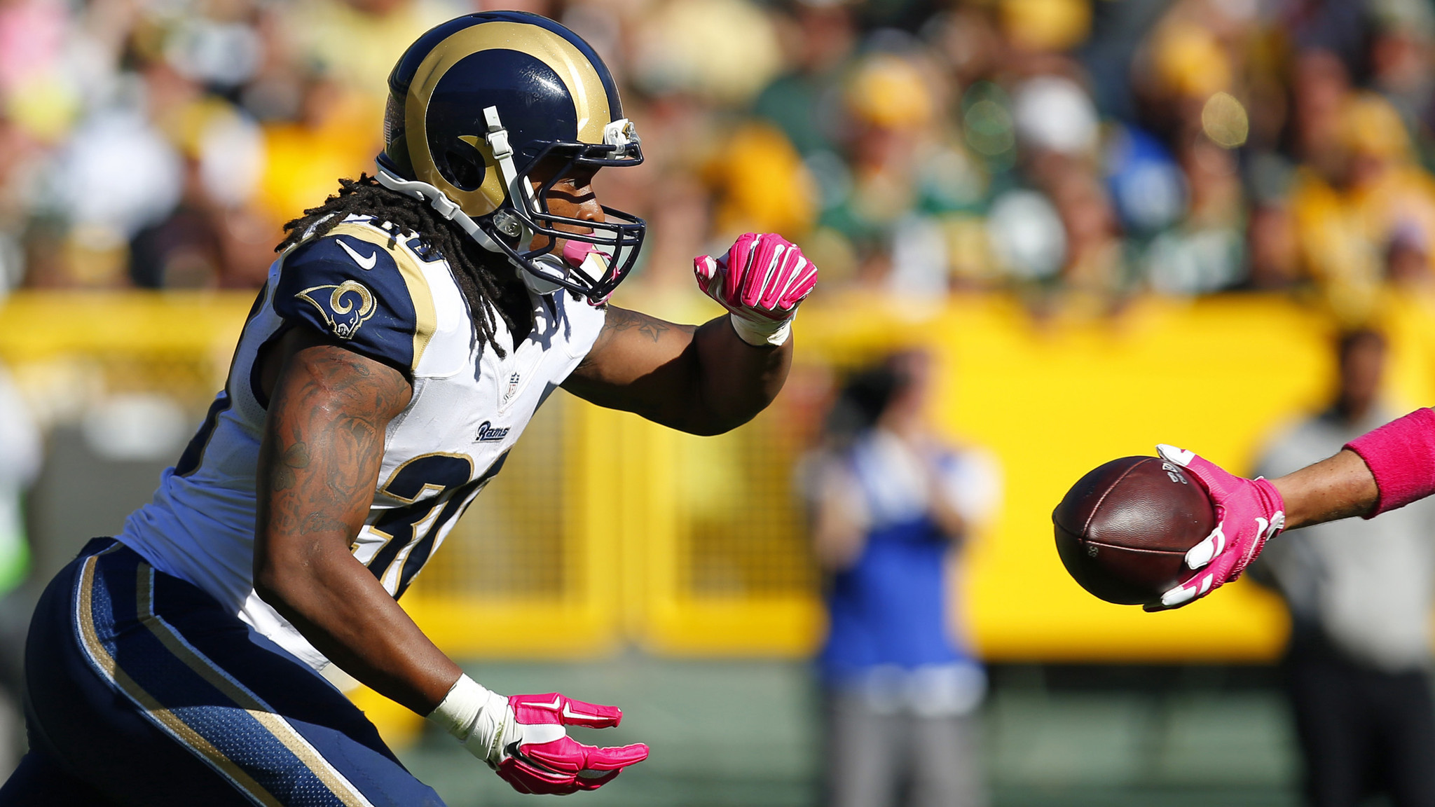 2048x1152 Rookie Todd Gurley shows St. Louis Rams he was worthy of No. 10 pick - LA  Times