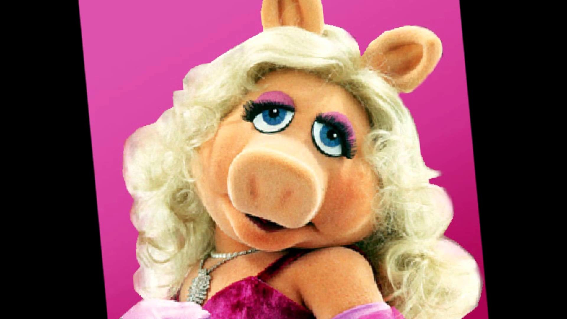 1920x1080 Miss Piggy over the years-some know dates