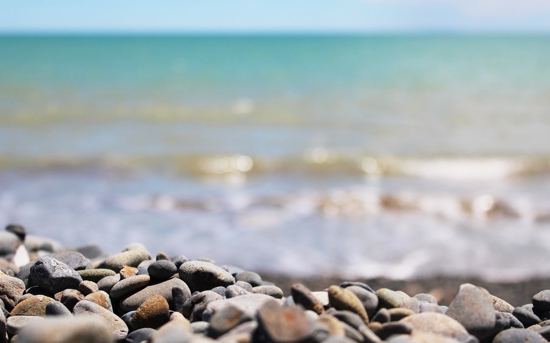 1920x1200 nature, Sea, Beach, Stones, Depth Of Field Wallpapers HD / Desktop and  Mobile Backgrounds