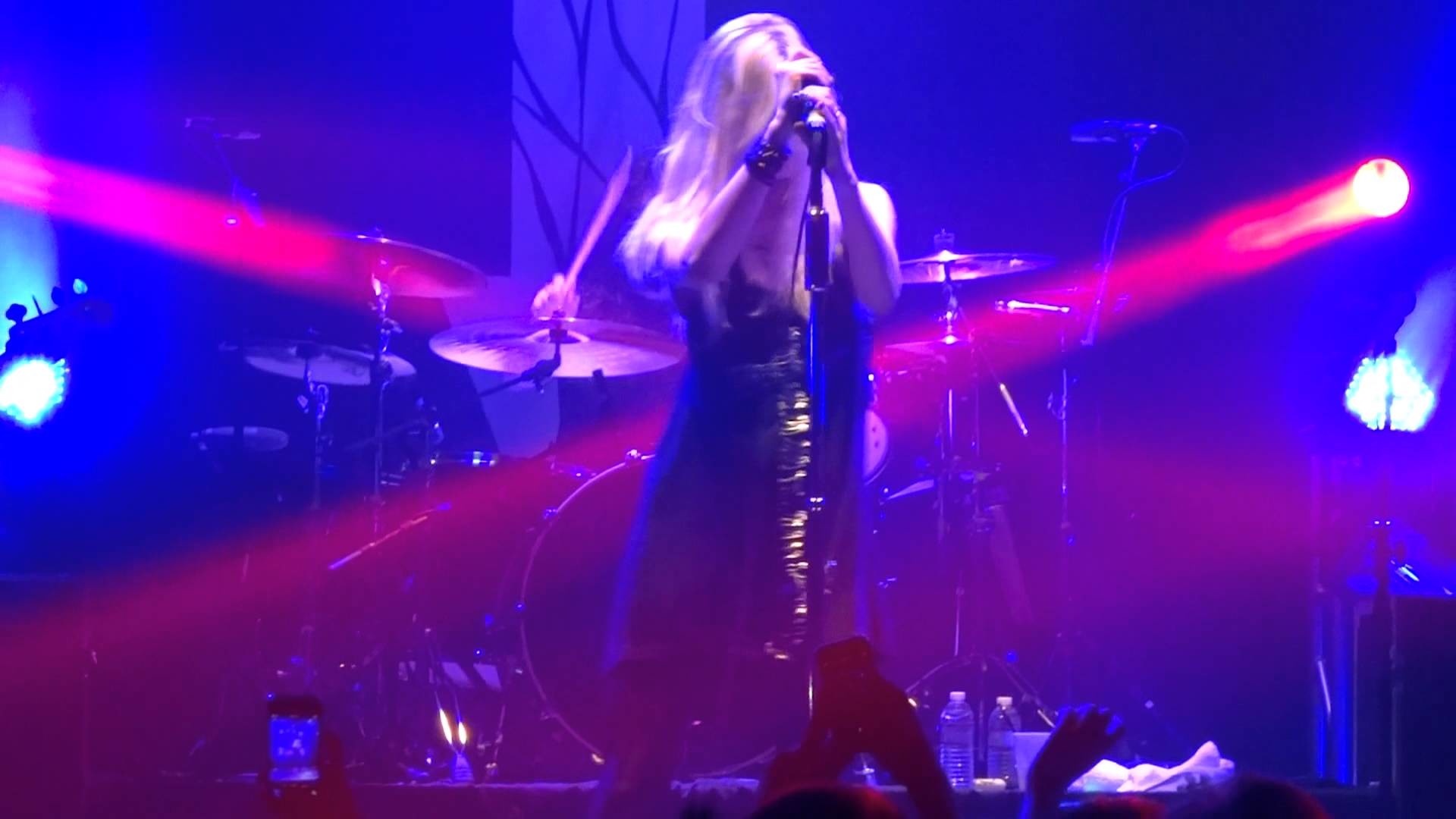 1920x1080 The Pretty Reckless - "Going to Hell" (Live in Anaheim 10-10-13)