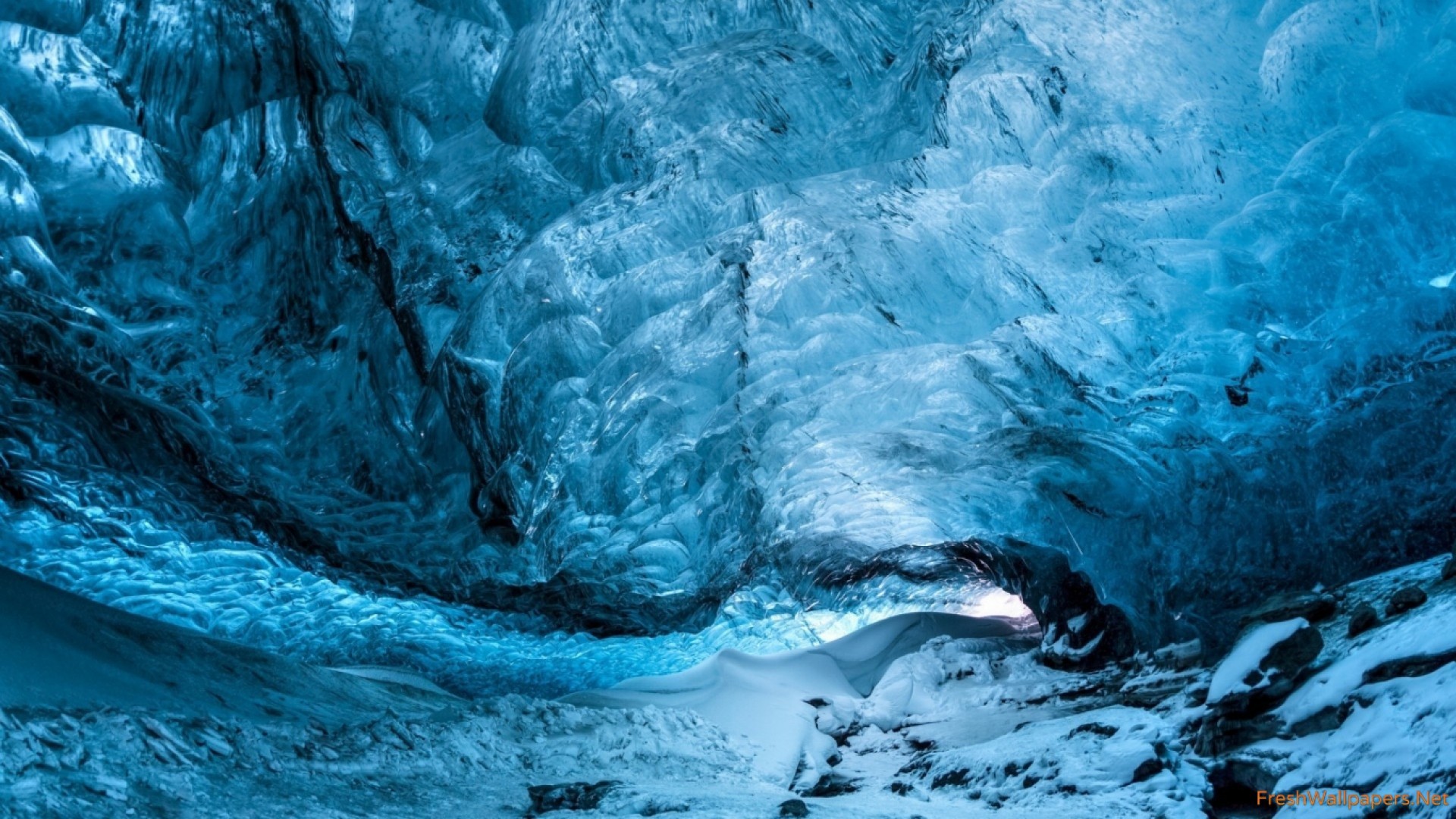 1920x1080 lovely-ice-cave Wallpaper: 
