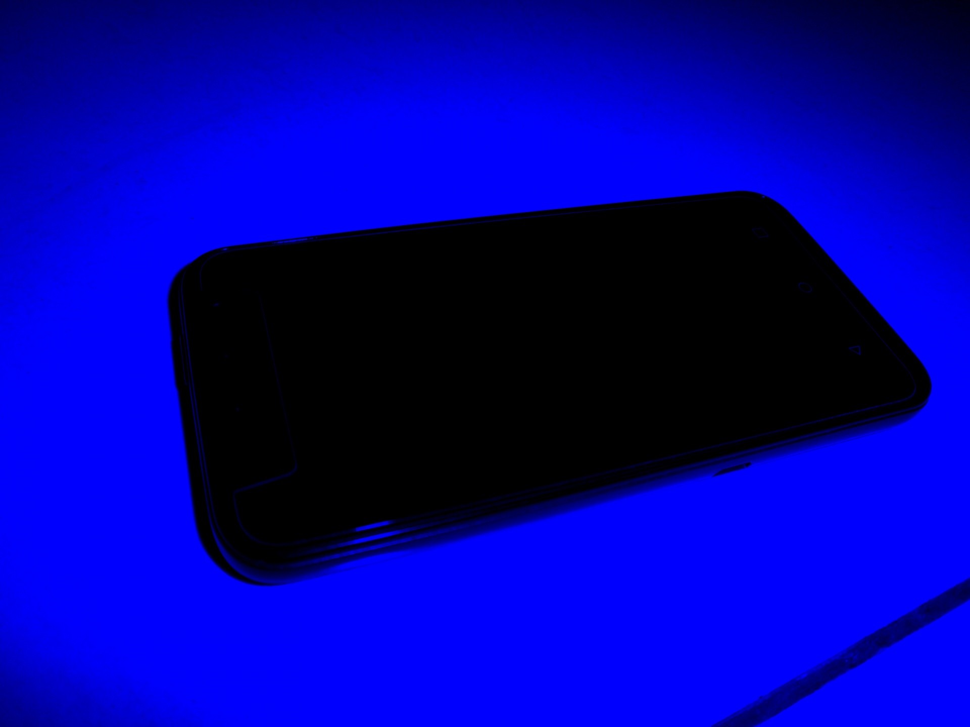 1920x1440 Cell Phone - Dark Blue Background
