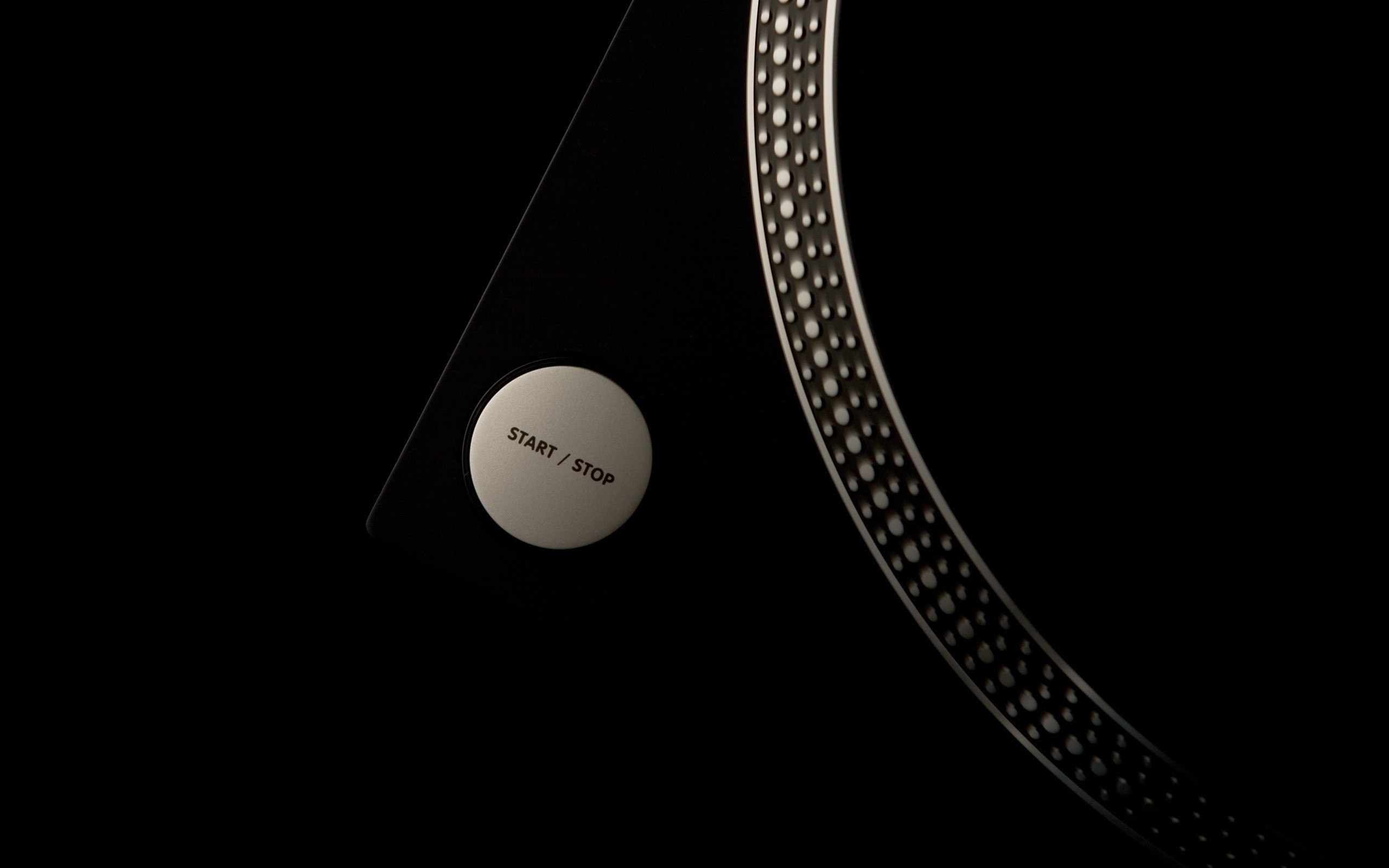 2560x1600 Black music artistic studio vinyl techno turntables technics dj wallpaper |   | 18317 | WallpaperUP