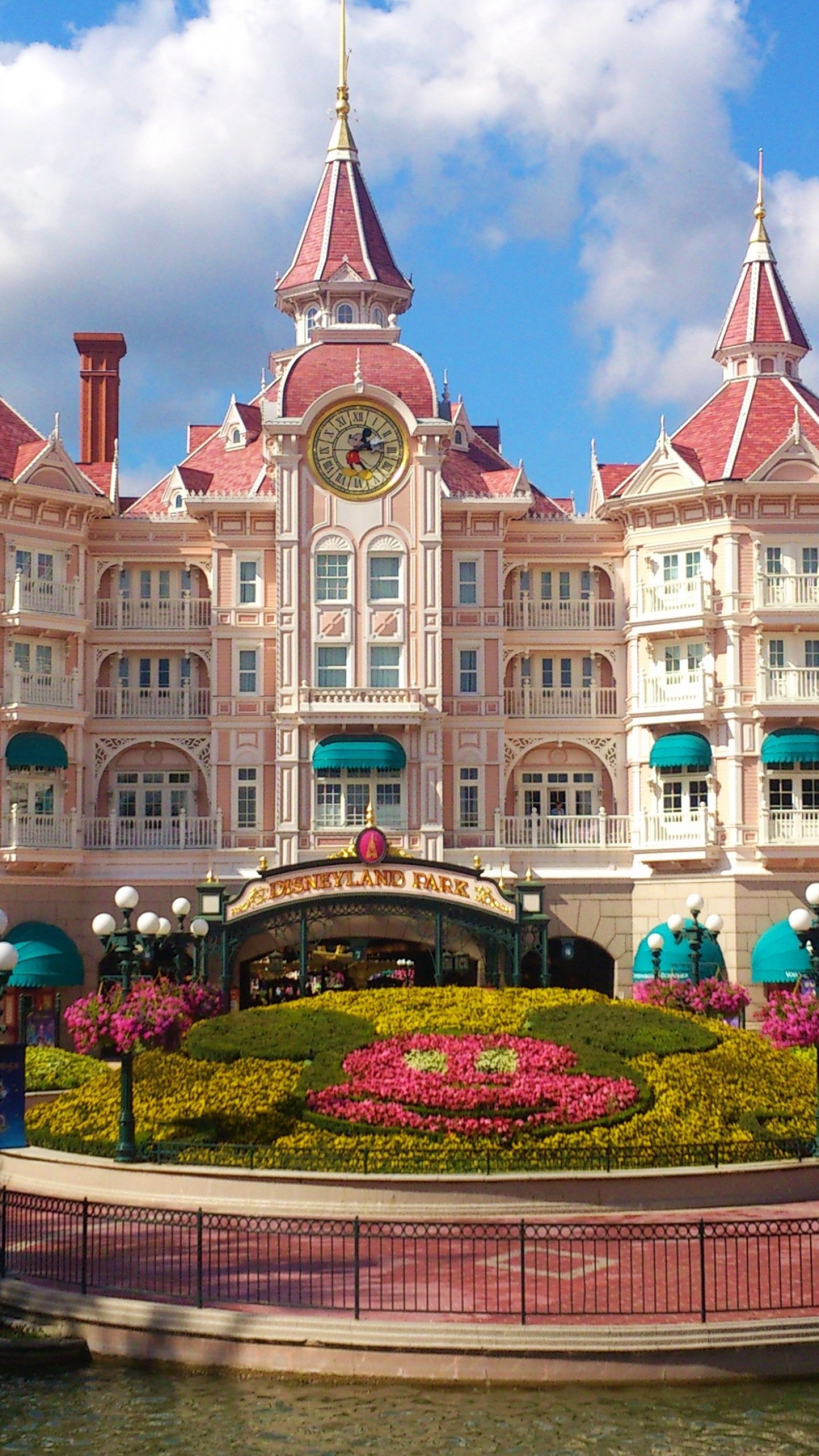 1440x2560 Wallpaper Disneyland Hotel Paris France Europe Best Hotels throughout  Disneyland Hotel Paris Booking Com