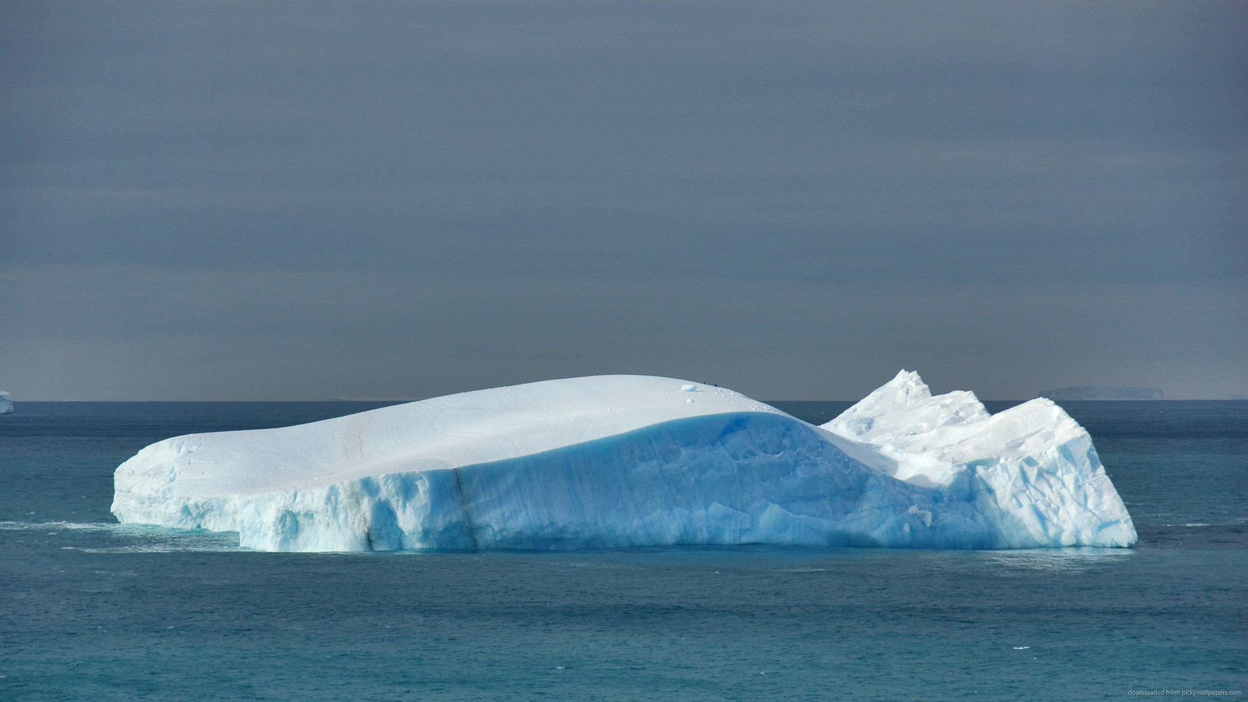 2560x1440 Big Iceberg for 