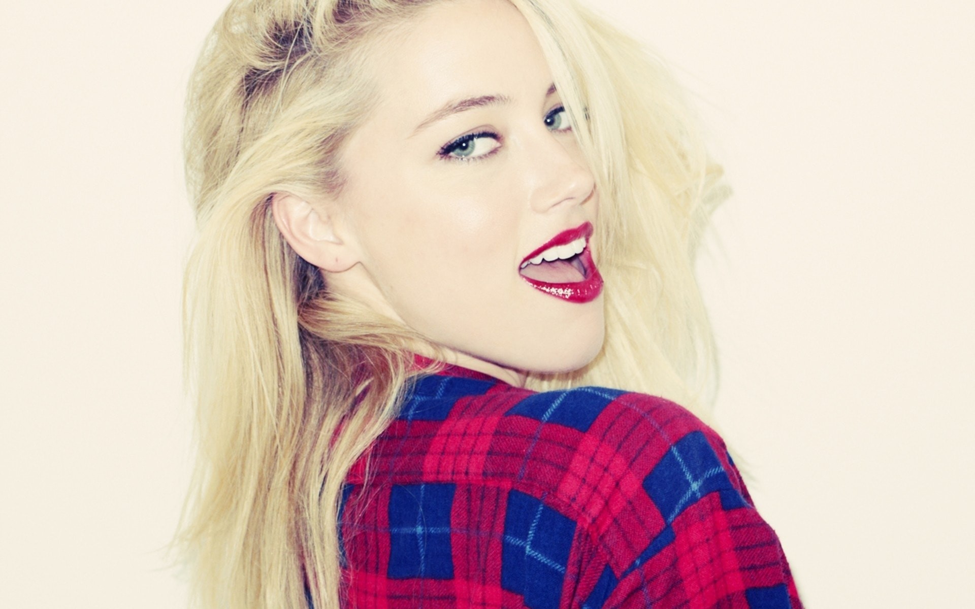 1920x1200 Amber Heard Pictures Amber Heard for mobile