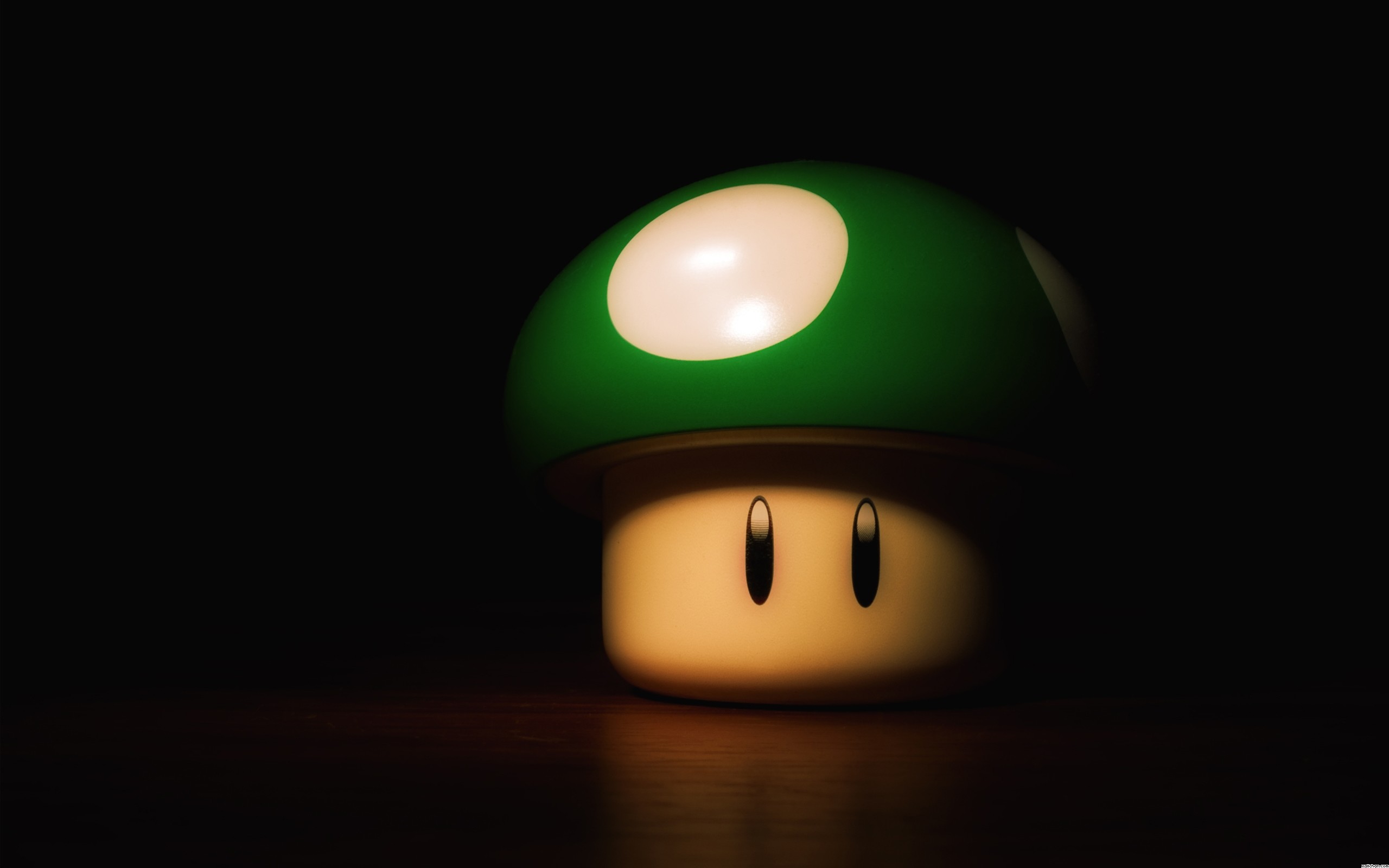 2560x1600 Mario Mushroom Wallpaper HD