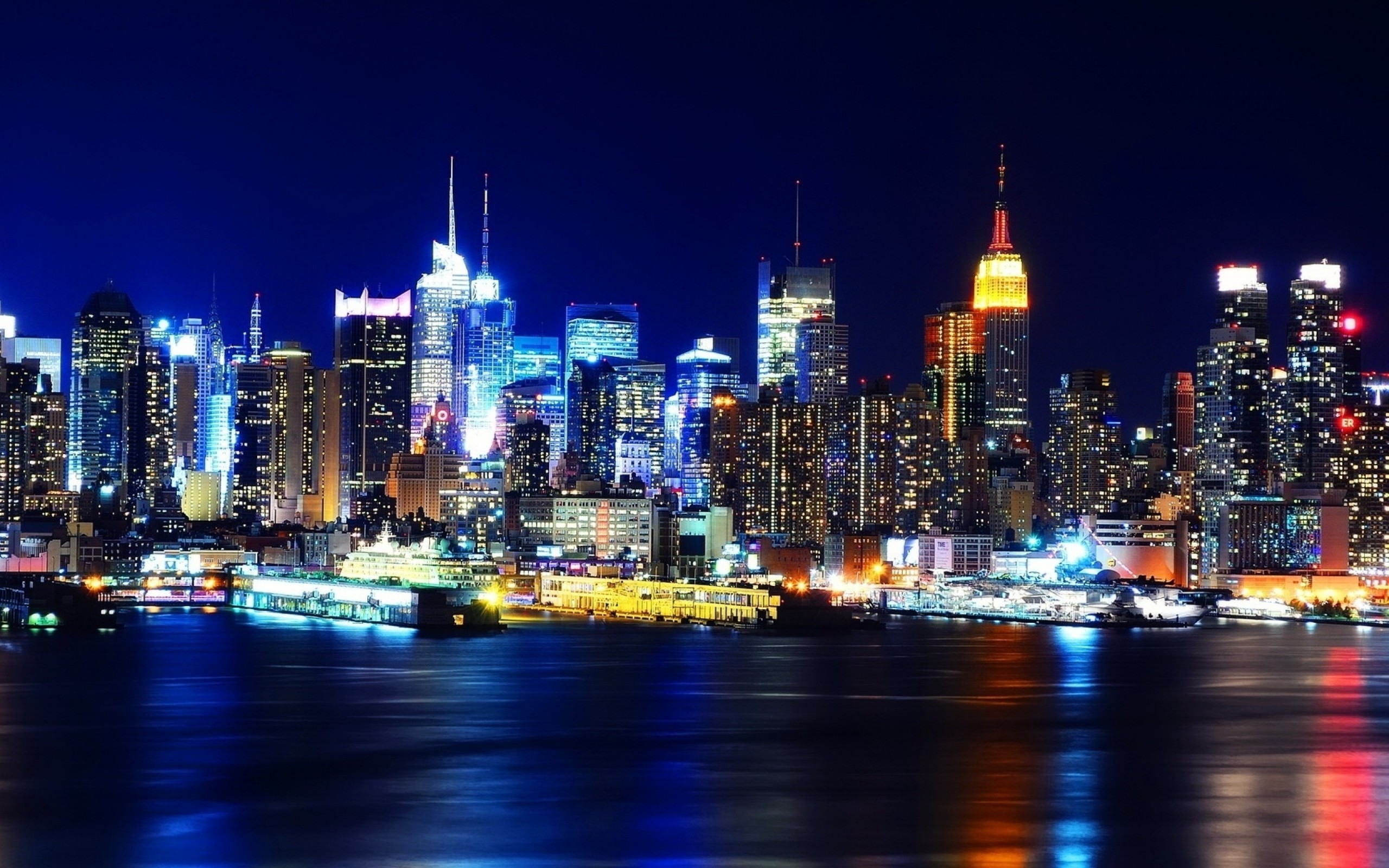 2560x1600  Wallpaper new york, night, lights, river, reflection
