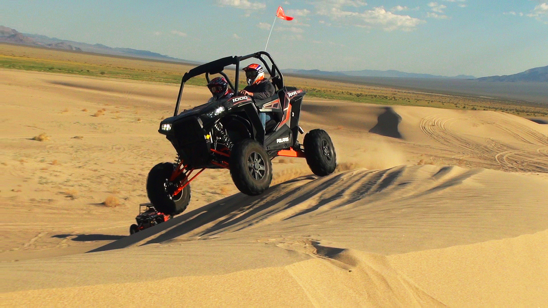 1920x1080 Dialed in, the 1000 eats whoops for lunch that would have the very good RZR  900 bucking and kicking. For extreme rock crawling, the taller ground  clearance ...