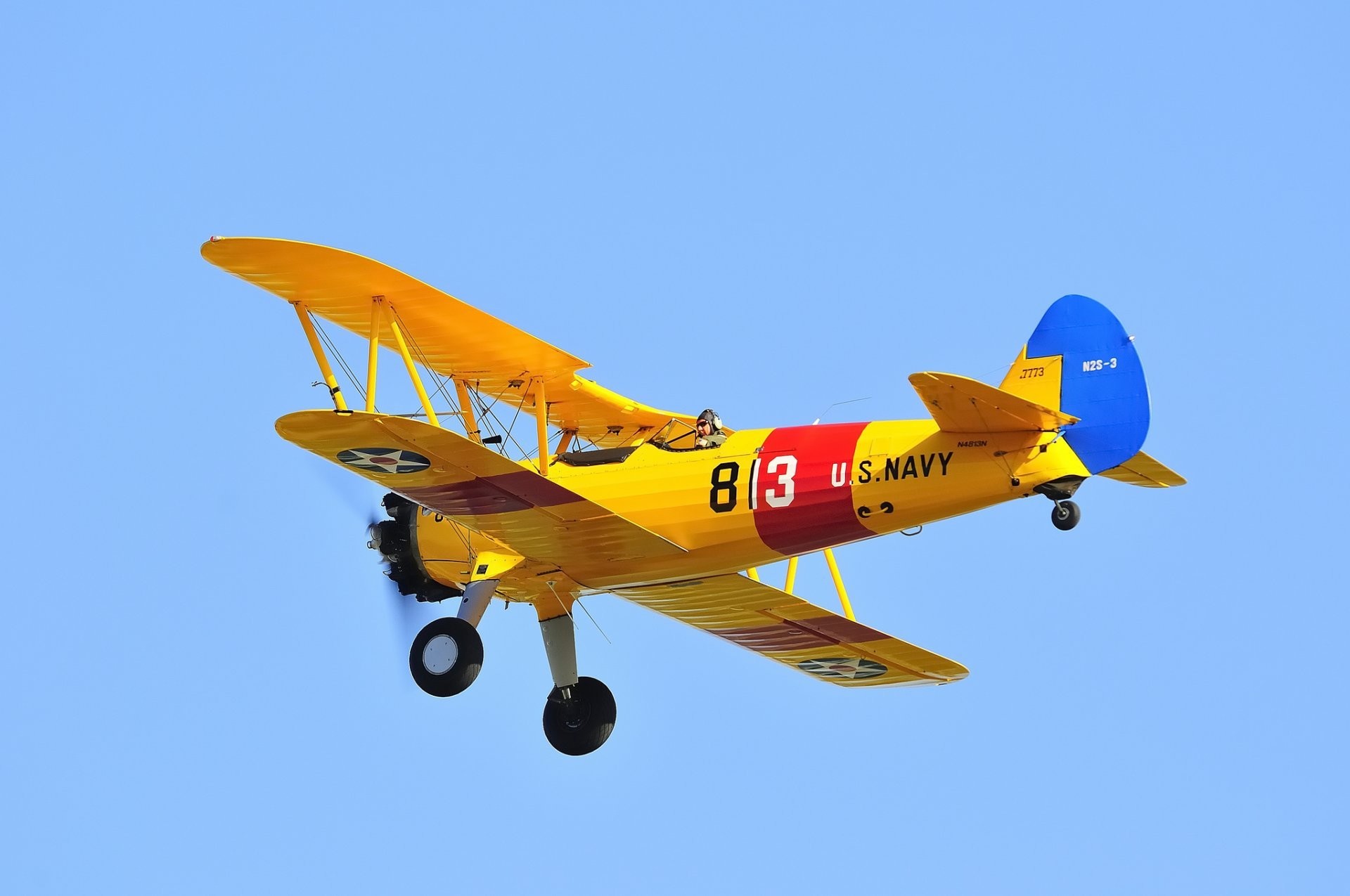 1920x1275 plane biplane pilot hits retro sky