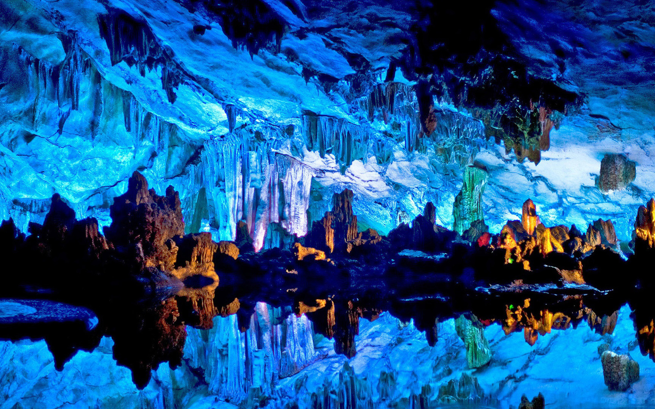 2560x1600 Reed Flute Cave Wallpapers