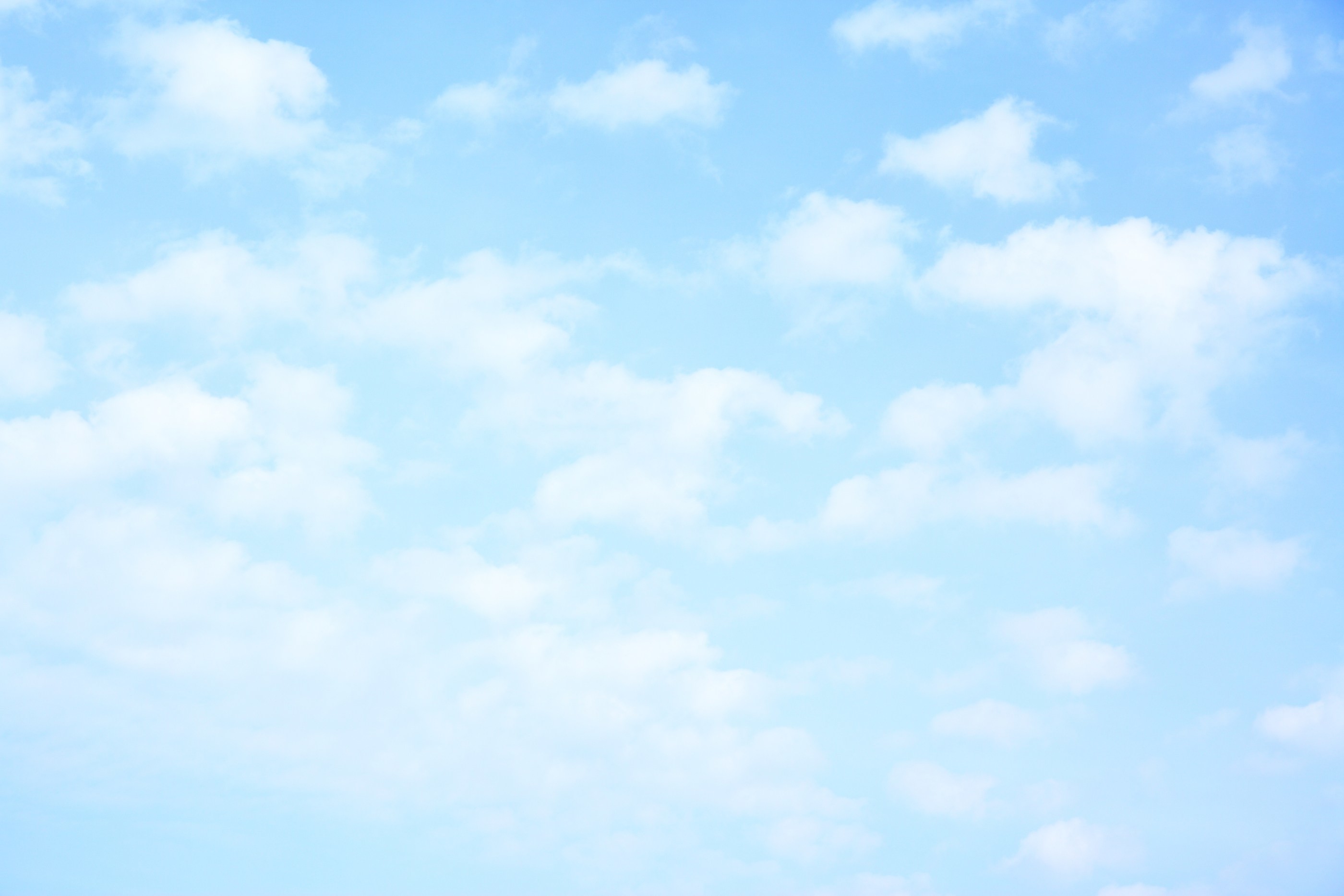 2800x1867 Light blue sky with clouds, may be used as background