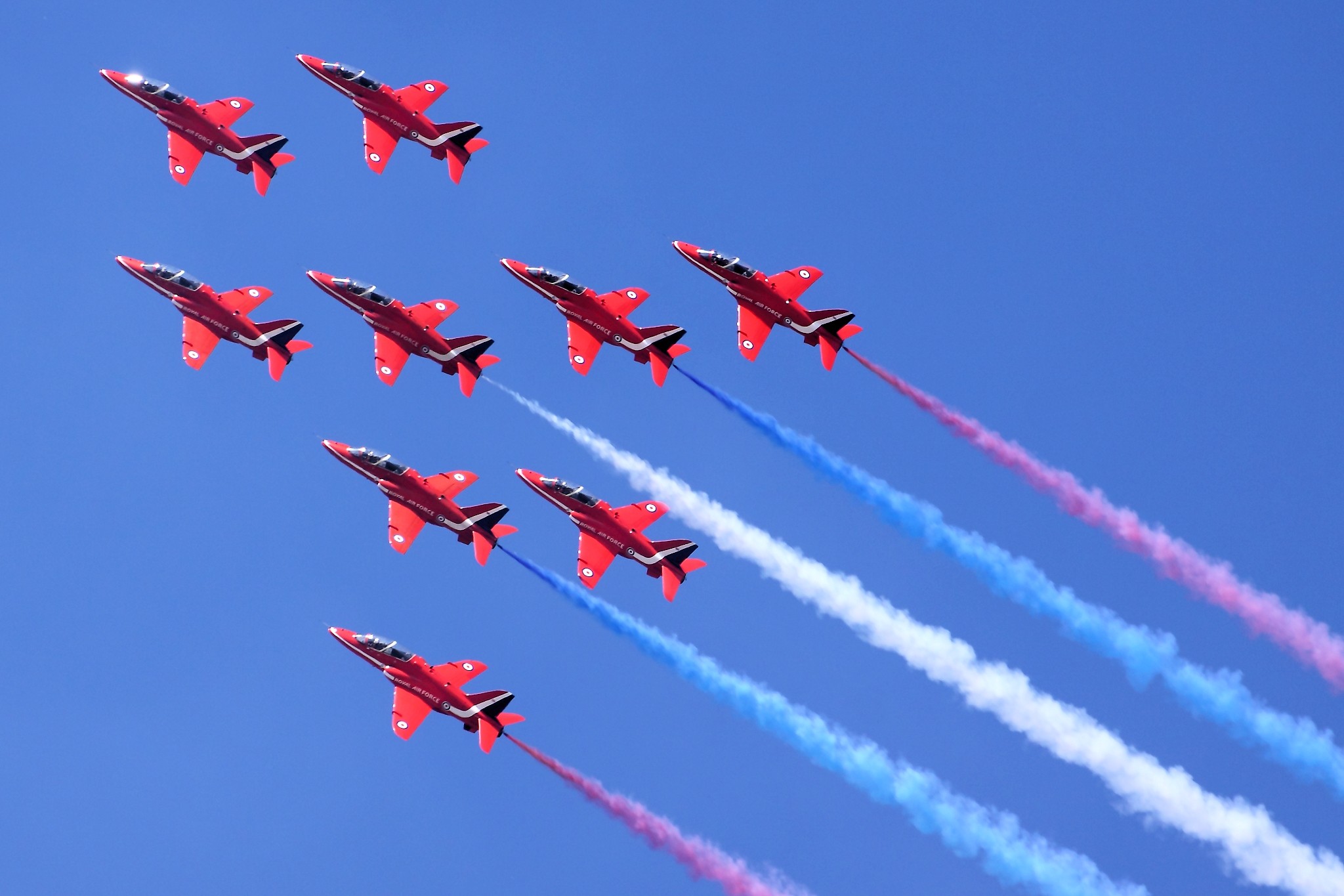 2048x1365 Boats Red Jet Airplane Military Aircraft Ipad 78698 Wallpaper .