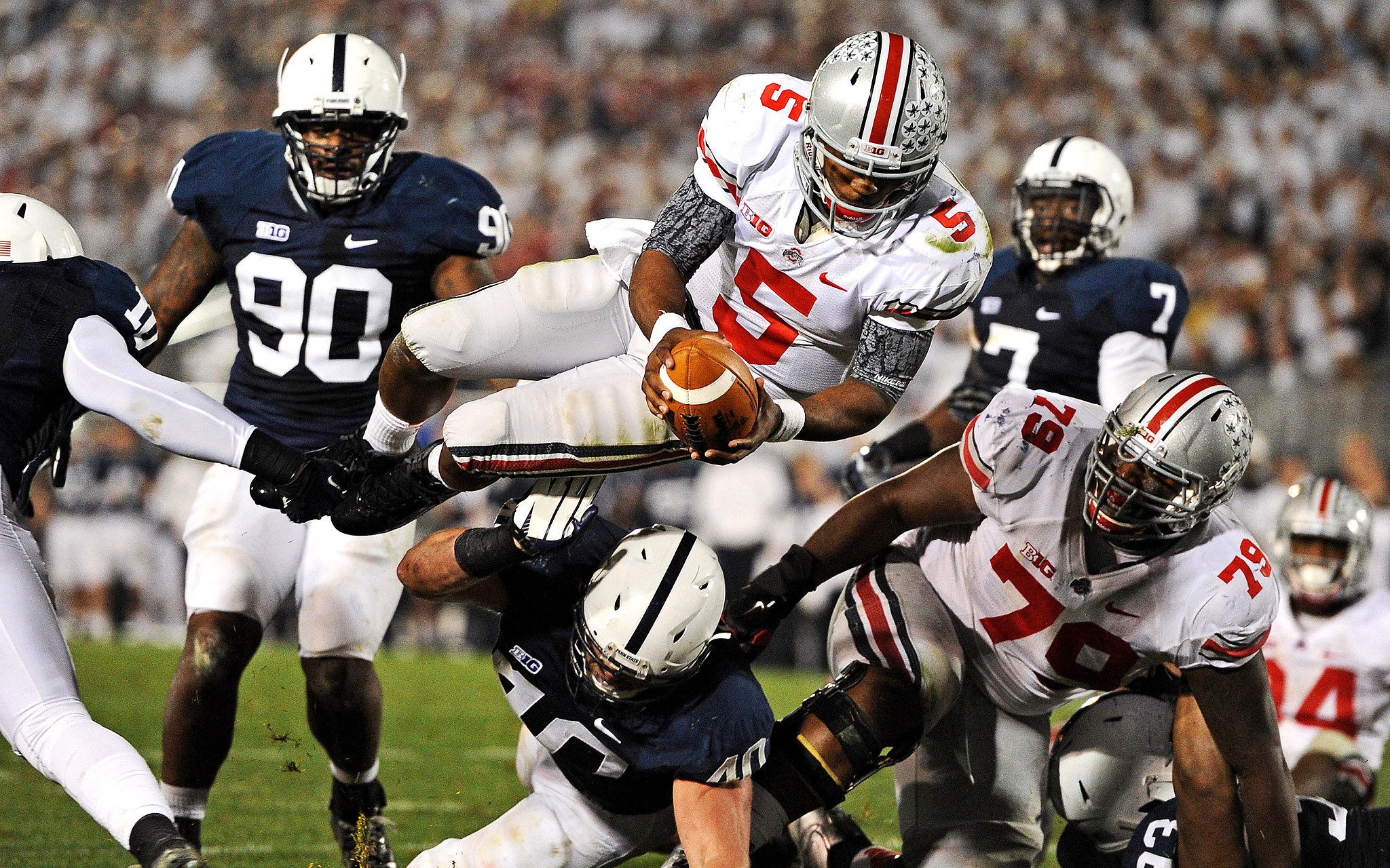 2048x1280 Then-quarterback Braxton Miller wore it against Penn State the following  year, ...