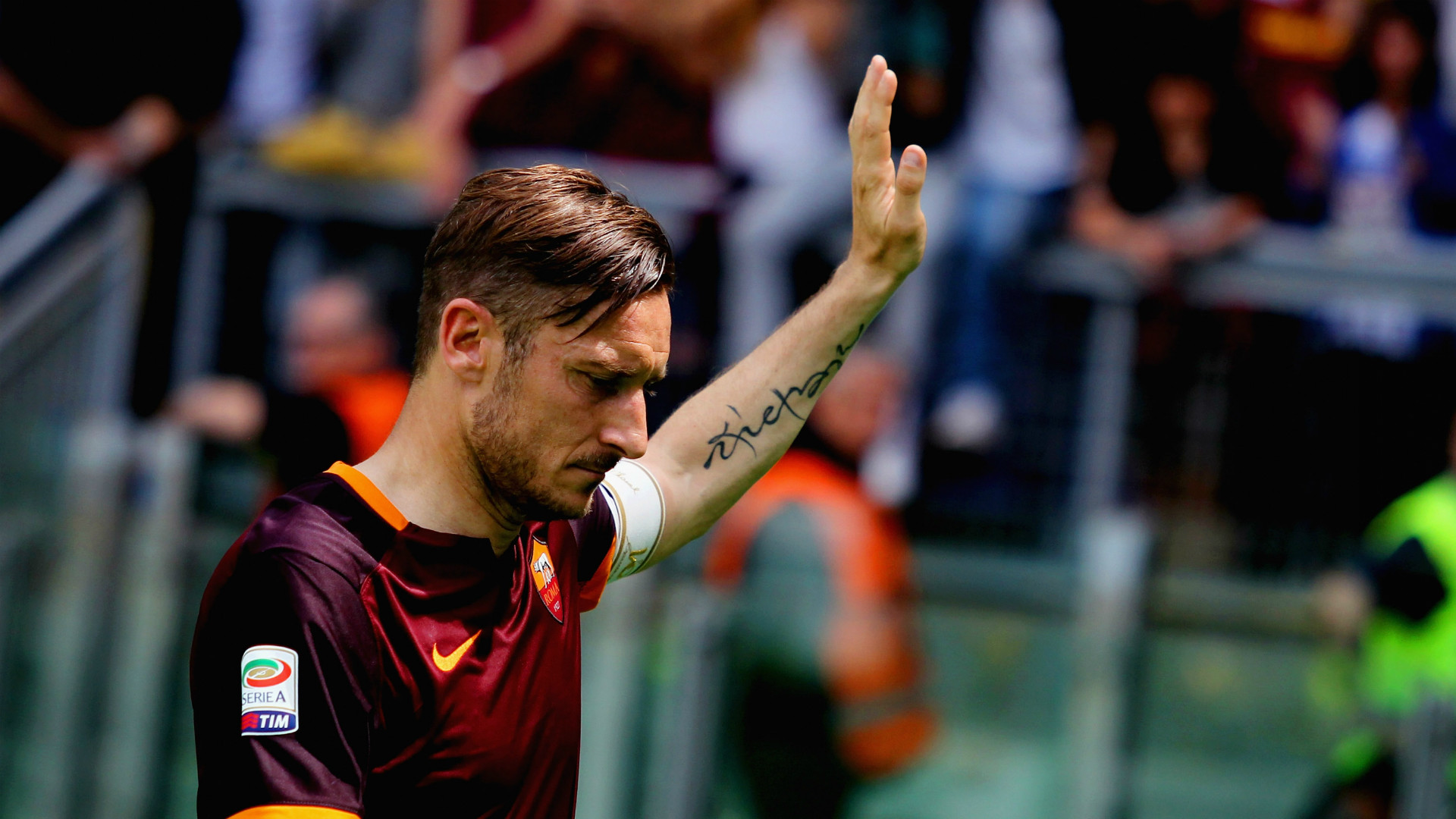 1920x1080 Serie A Review: Totti makes 600th appearance as Roma continue Napoli battle