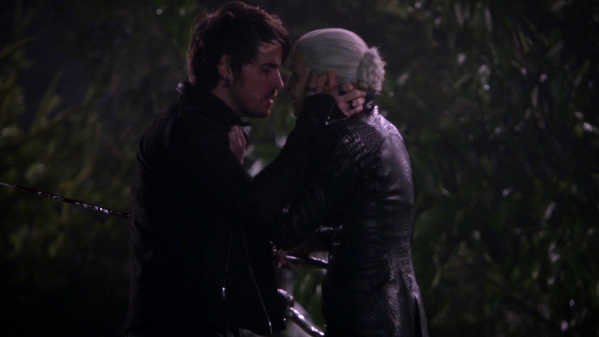 1920x1080 Once Upon a Time 5x11 Swan Song - Emma stabs Hook snuffing out darkness