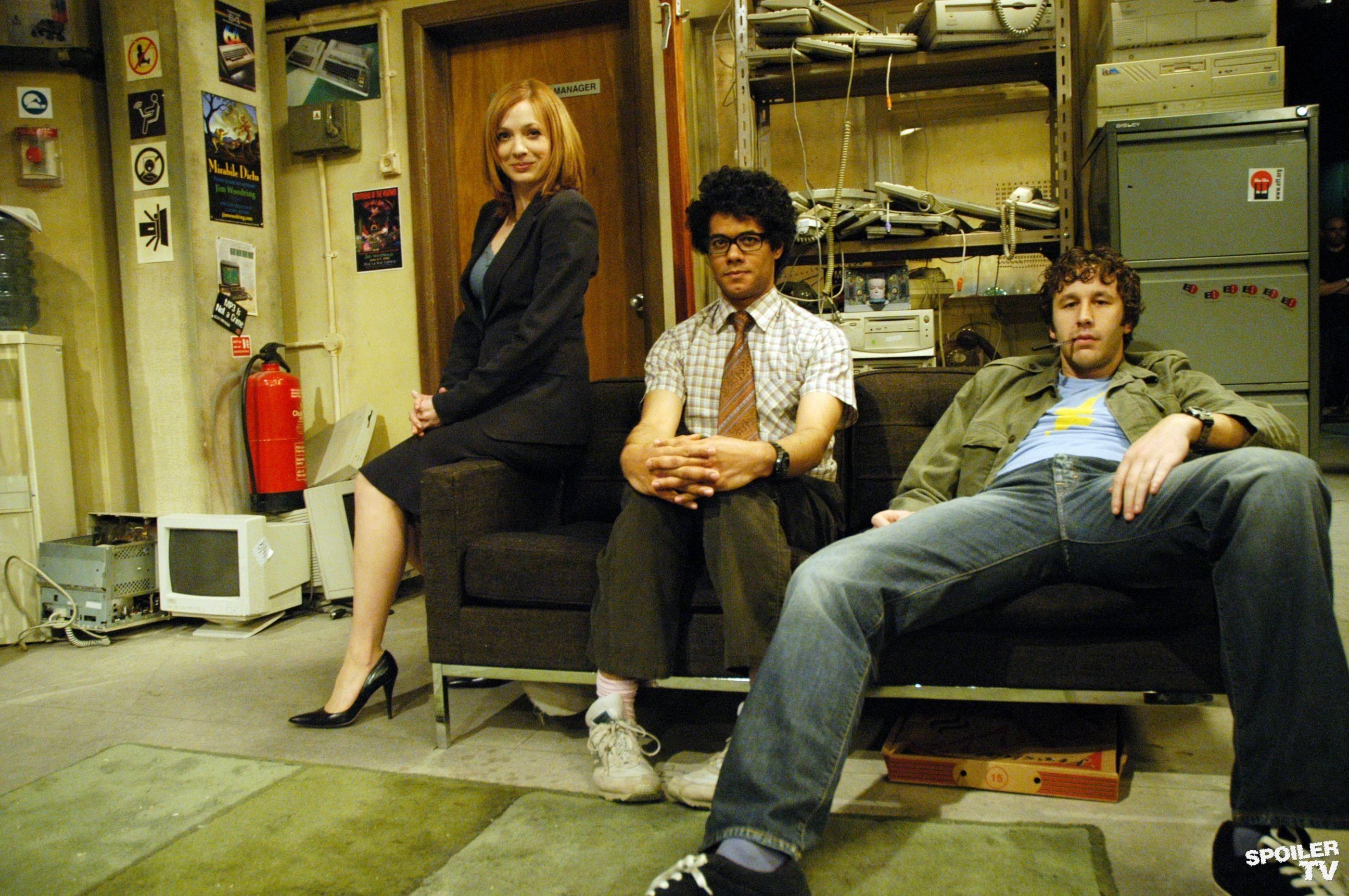 2592x1723 Colson Ross - Wallpapers for Desktop: the it crowd backround -  px