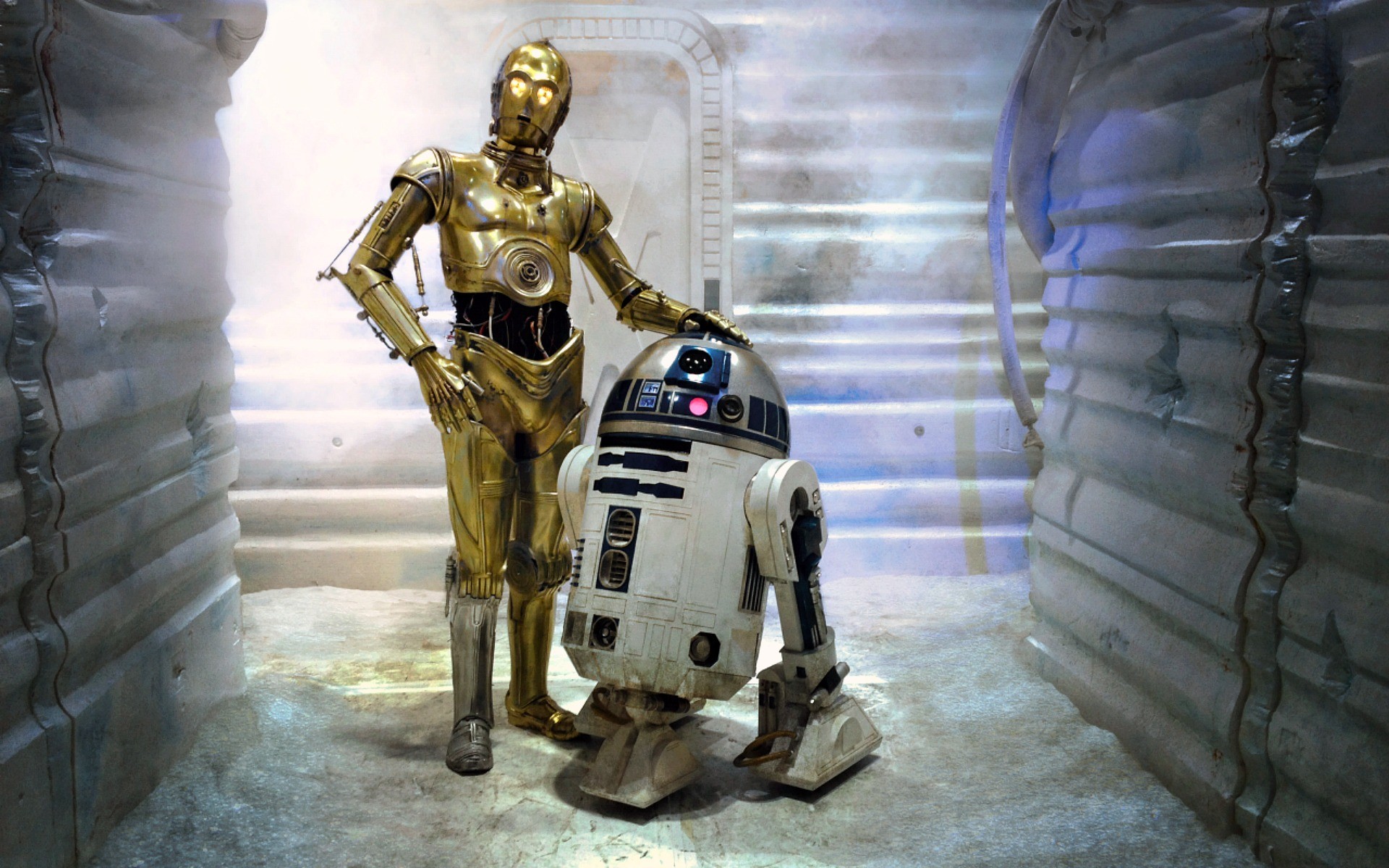1920x1200 Star Wars C-3PO and R2-D2 Wallpapers