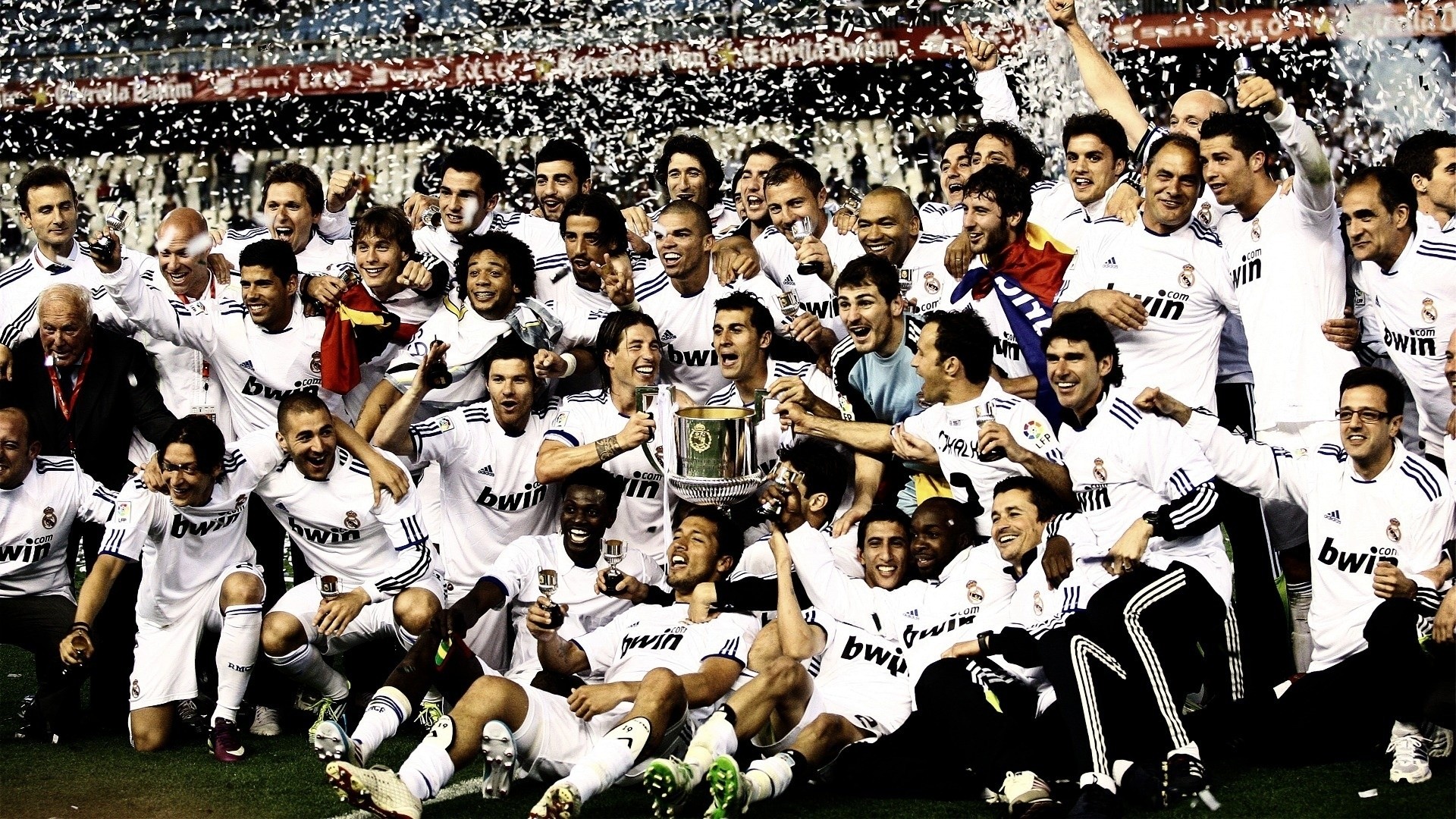 1920x1080 Preview wallpaper real madrid, football club, team, cup, award 