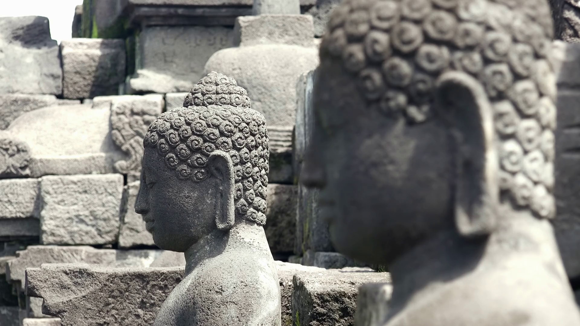 1920x1080 ... by sun at Borobudur Buddhist temple in Magelang, Central Java,  Indonesia. Sanctuary decoration. Focus switches from background to  foreground.