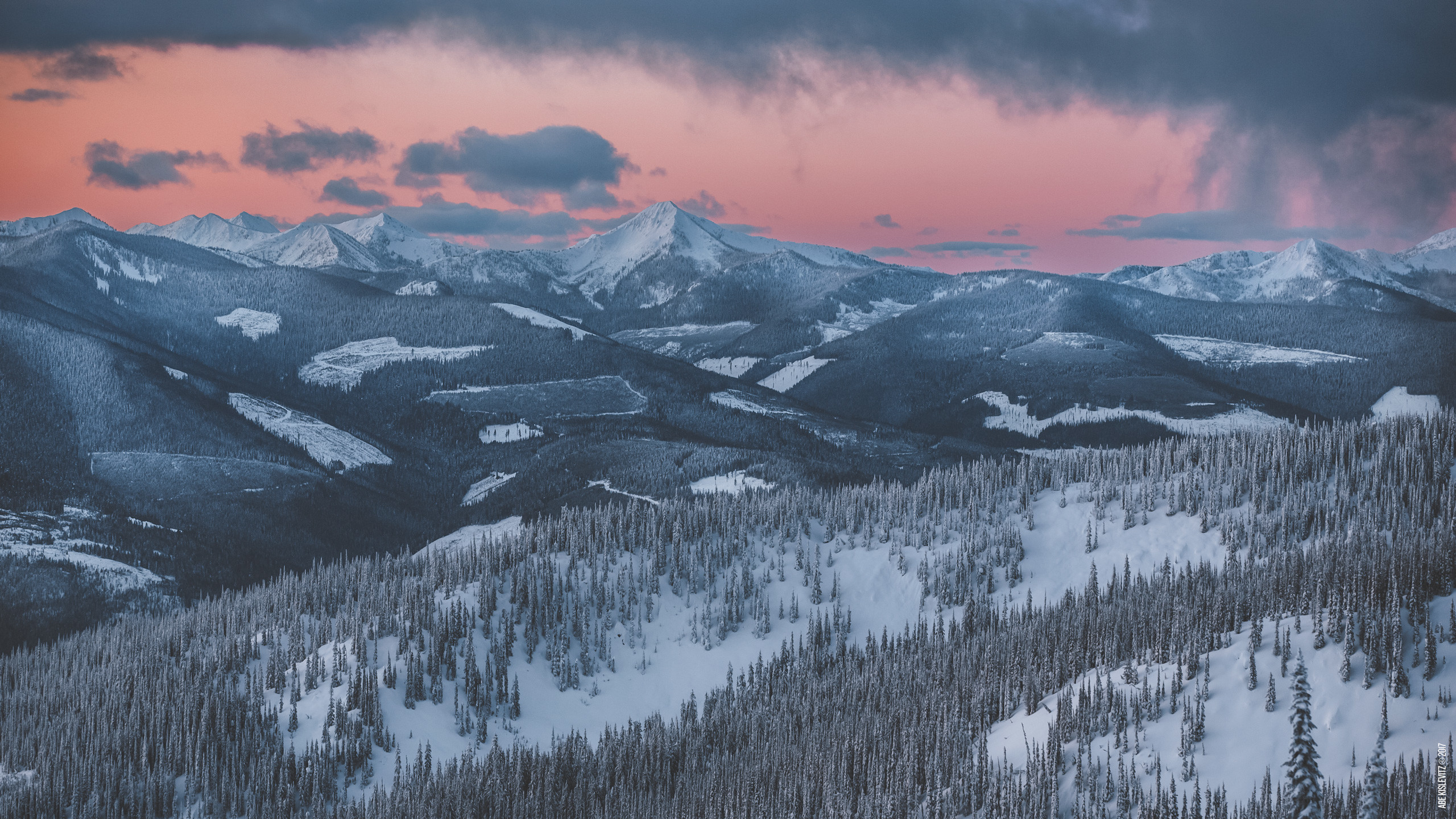 Mountains and solitude [5120x2880] : r/wallpaper