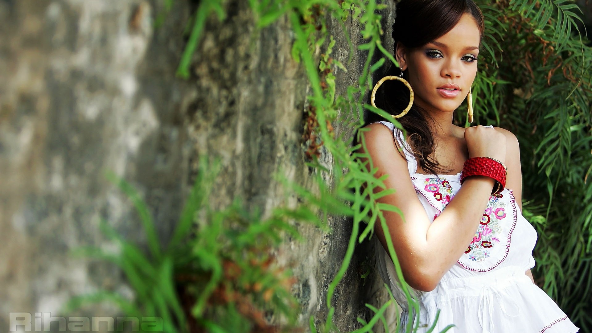 1920x1080 High Resolution Background, Rihanna - Kristeen Curley