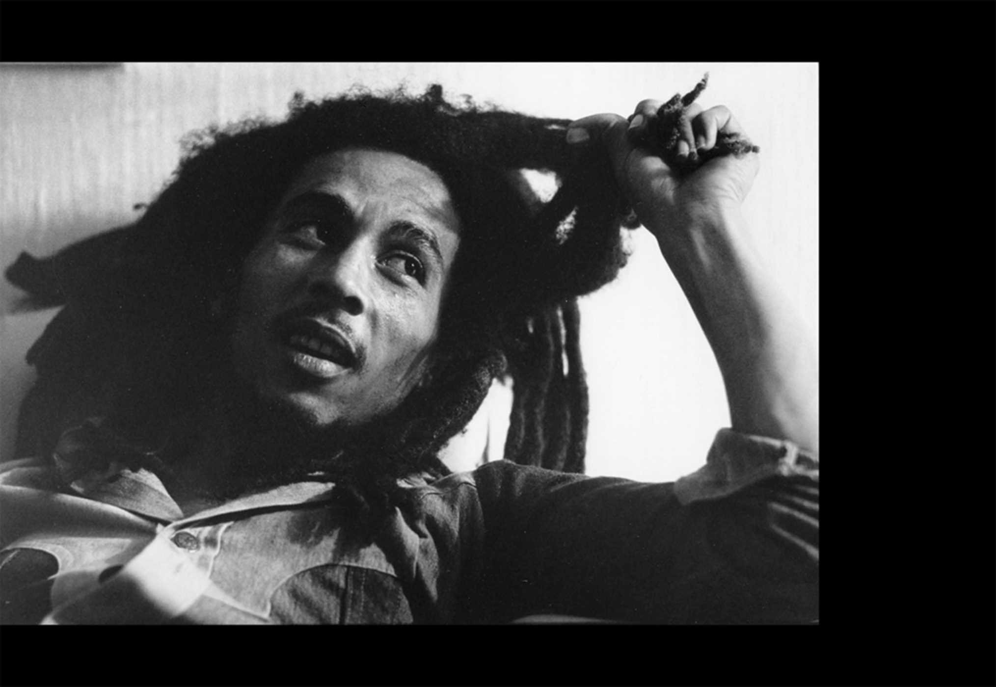 2029x1400 Soul Rebel: An Intimate Portrait of Bob Marley in Jamaica and Beyond: David  Burnett, Chris Murray, Chris Salewicz: 9781933784267: Amazon.com: Books