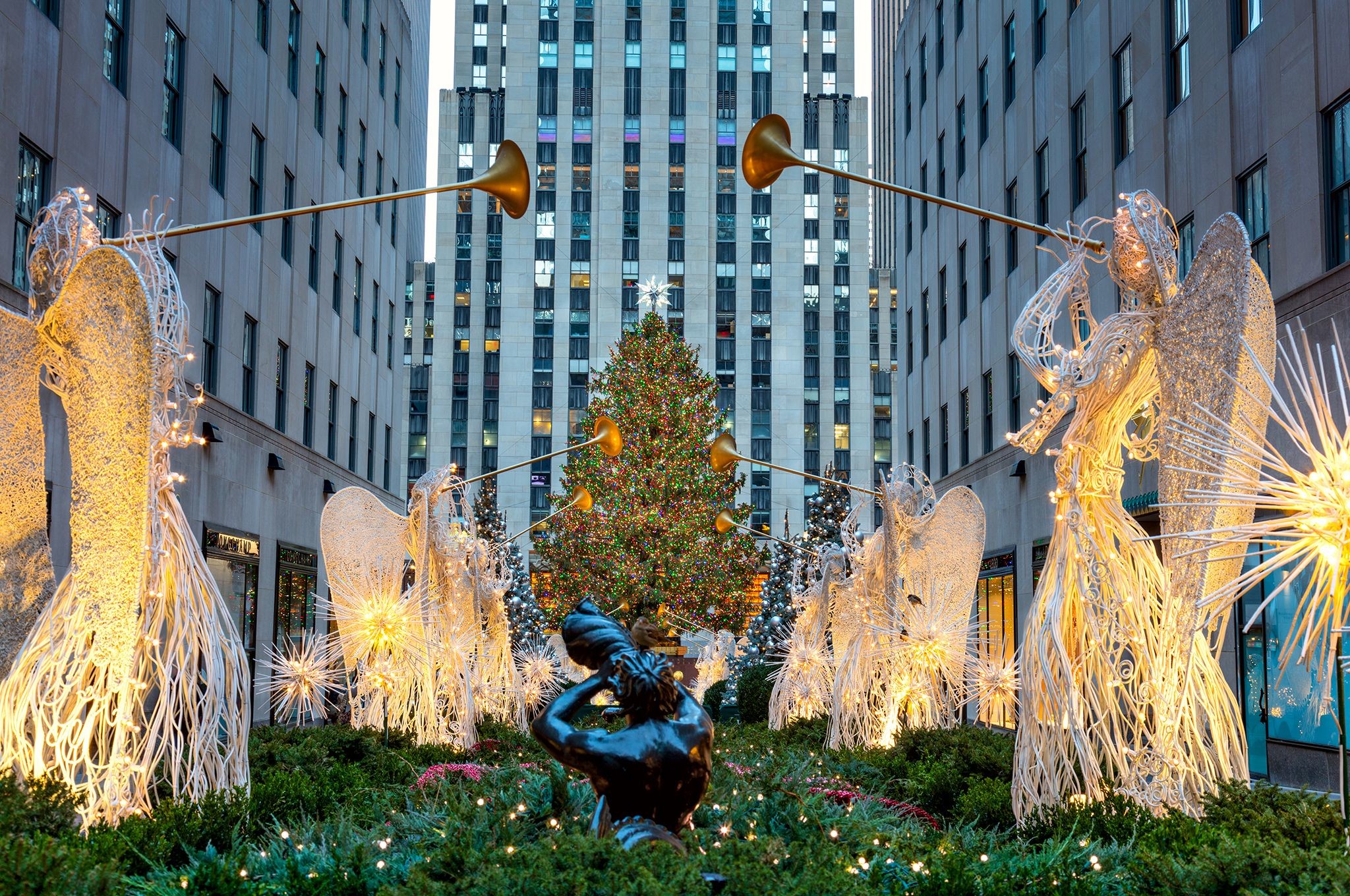 2048x1360 Christmas in New York 2018 Guide Including Holiday Events