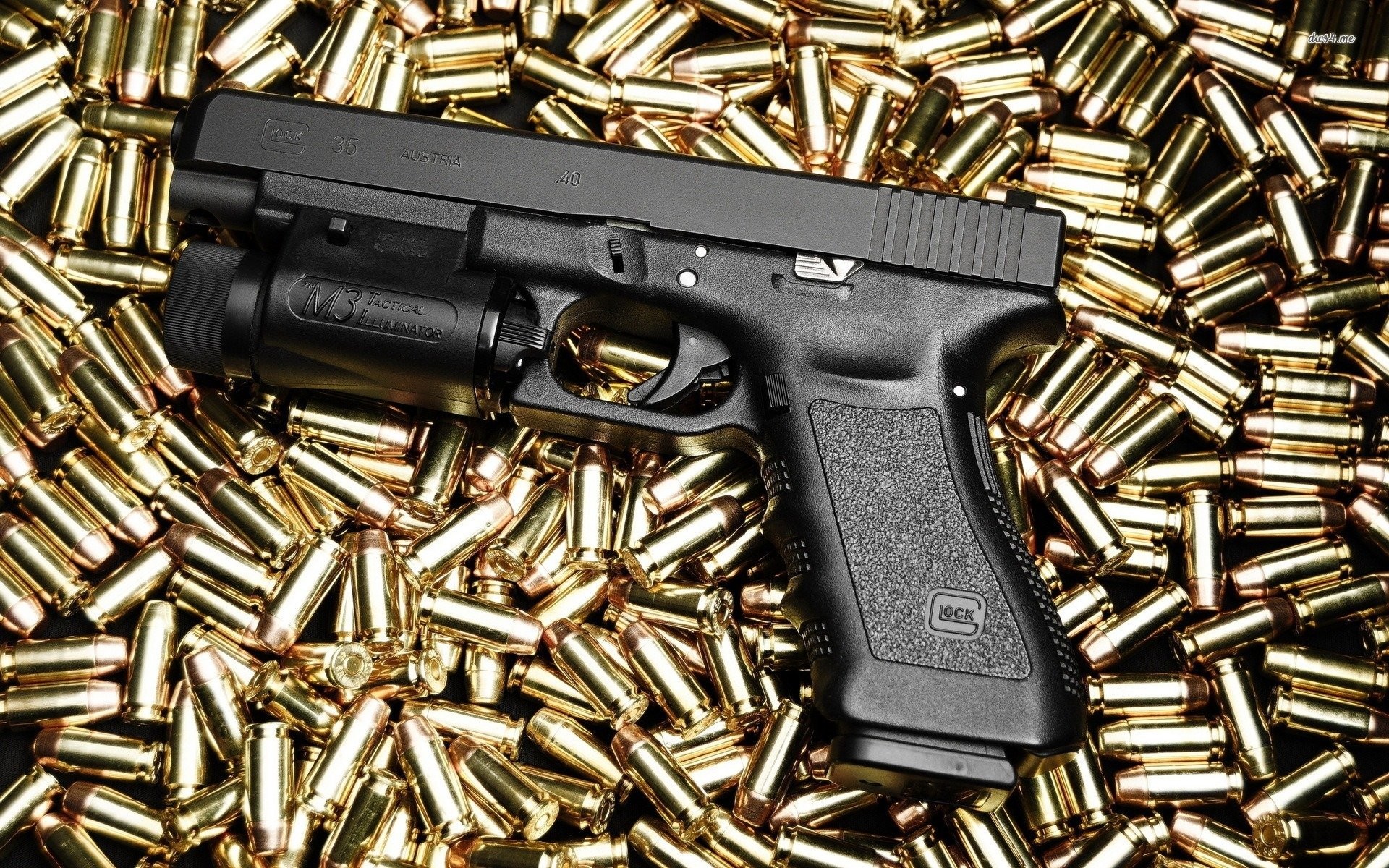1920x1200 Glock Pistol On Bullets