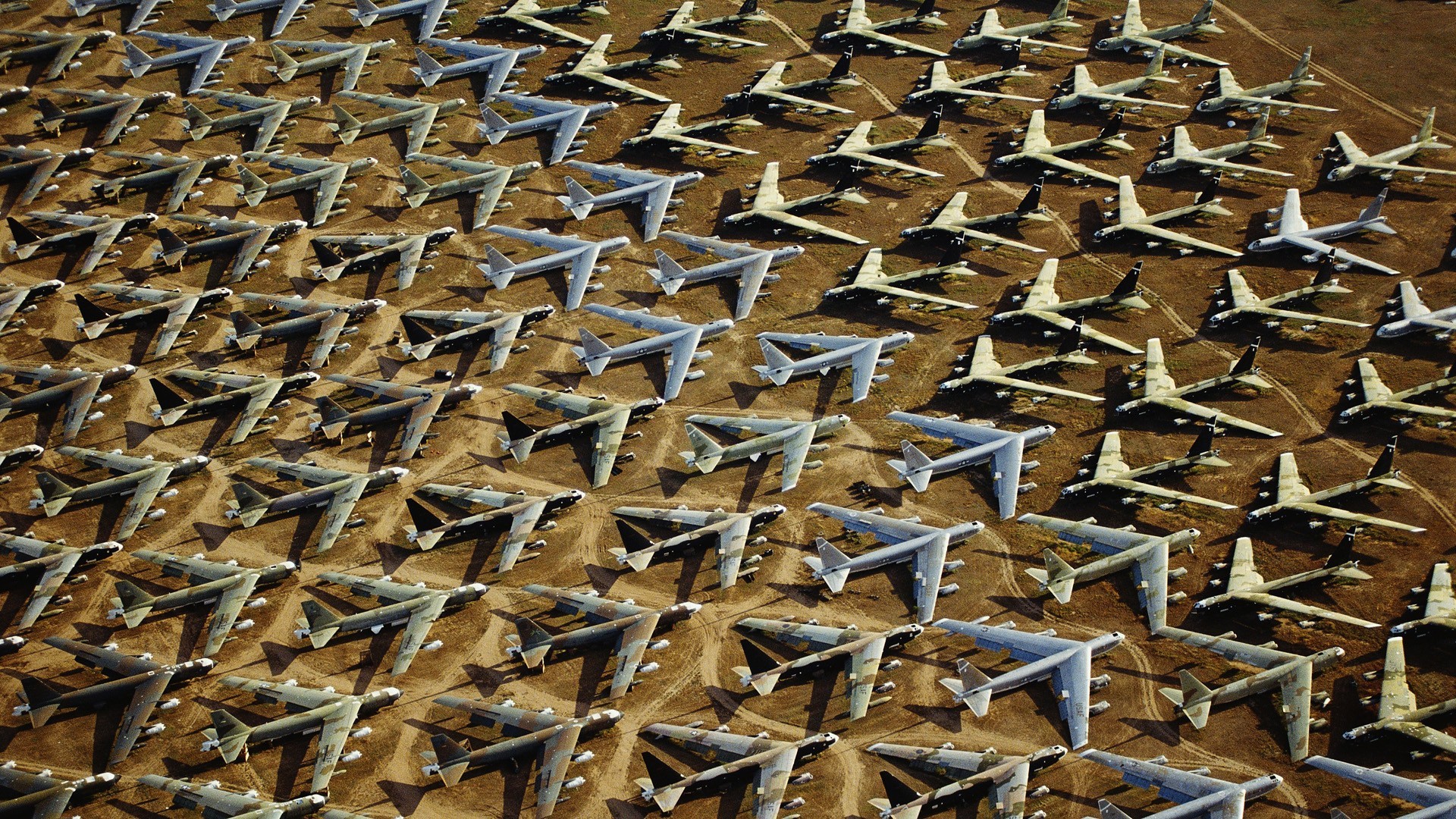 1920x1080 Boeing B-52 Stratofortress bombers in storage at Davis-Monthan Air Force  Base,