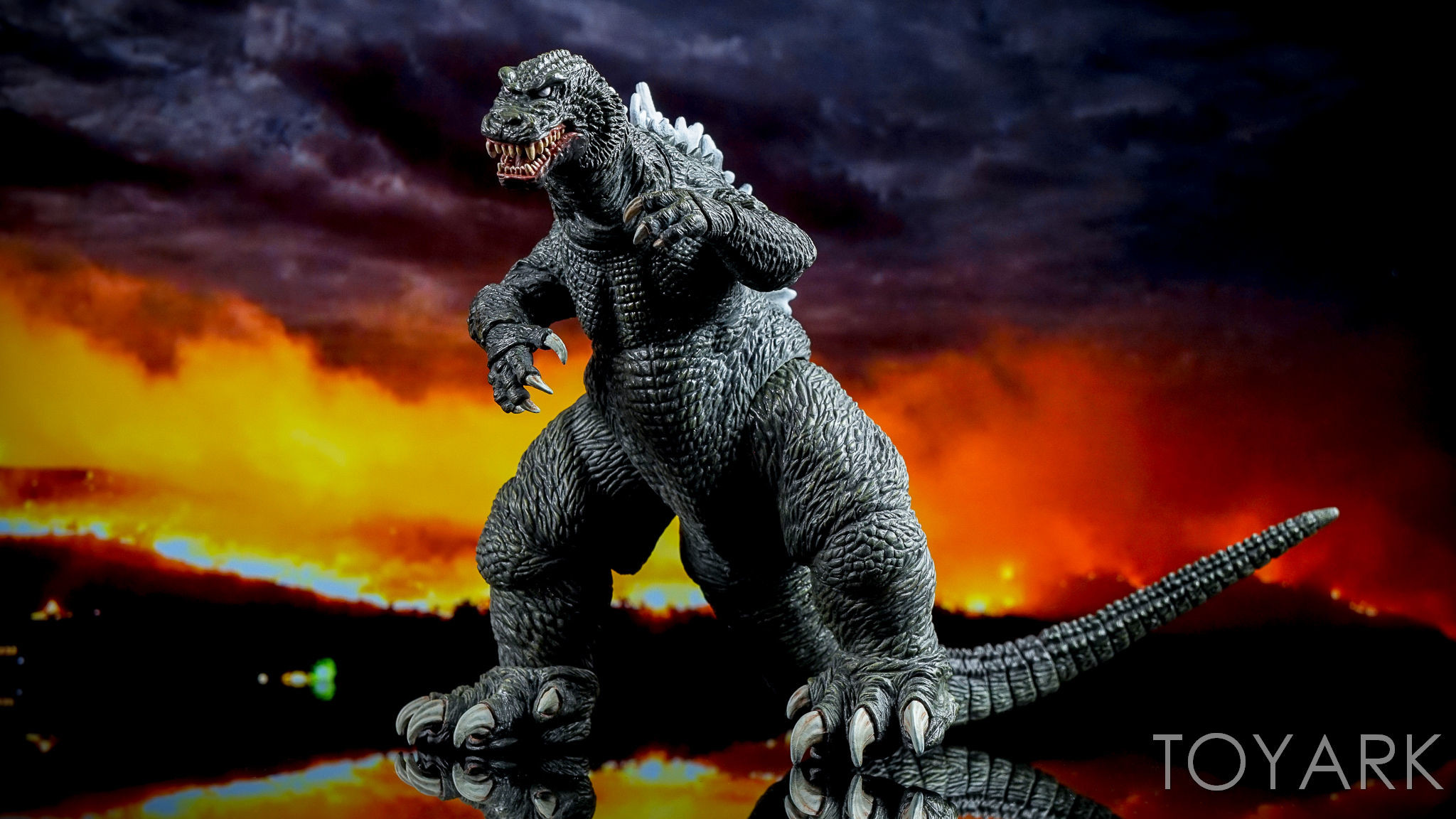 2048x1152 NECA's Godzilla, Mothra and King Ghidorah: Giant Monsters All-Out Attack -  Godzilla 1st Look Gallery