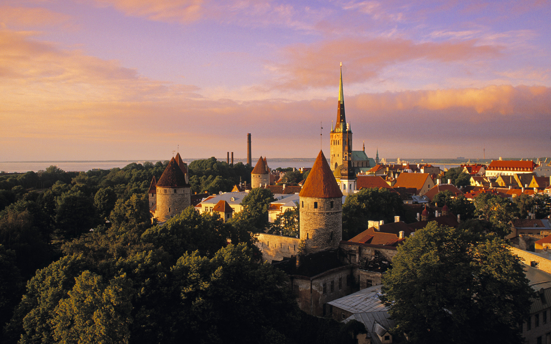 1920x1200 Old Town from Toompea, Tallinn, Estonia
