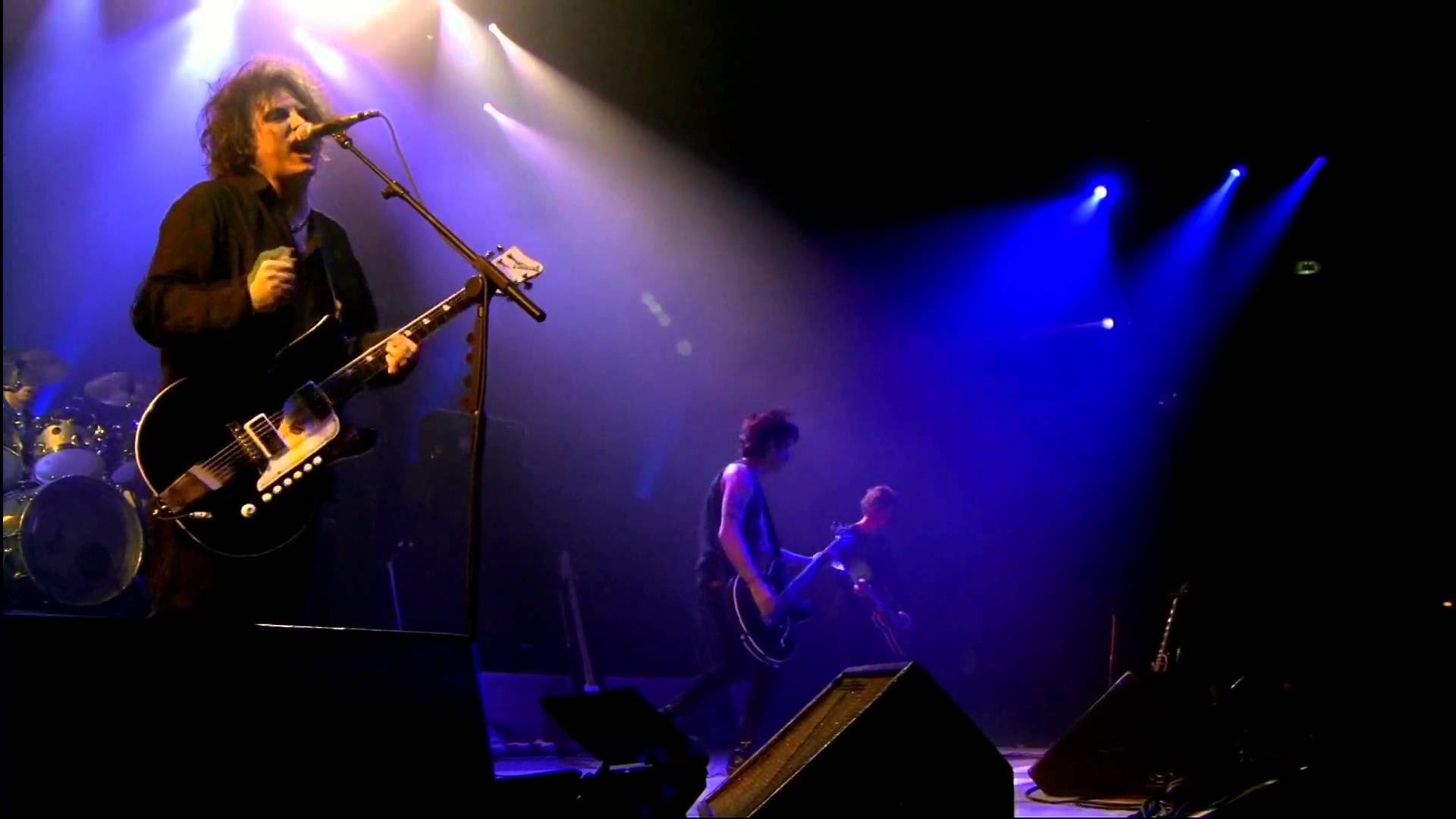 1920x1080 The Cure - 2/3 "Disintegration" Full concert - Live in Berlin 2003 - YouTube