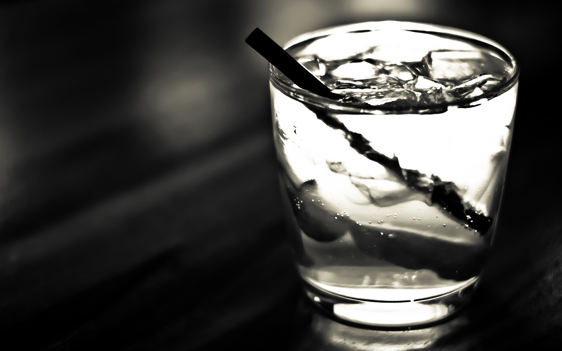 1920x1200 Bild: Cocktail on the Rocks wallpapers and stock photos. Â«