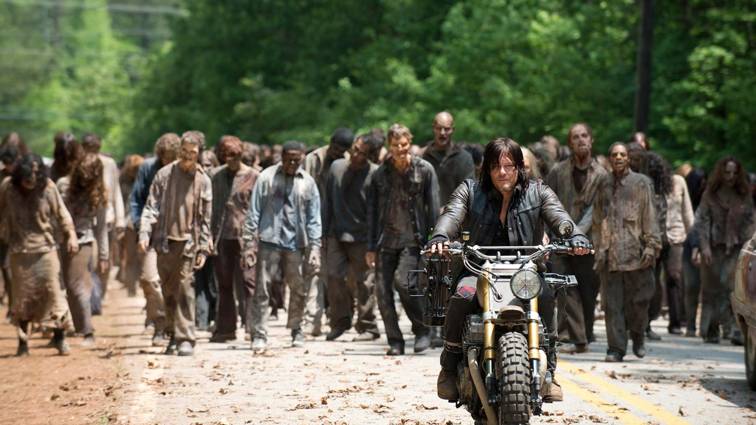 2560x1440 Download  The Walking Dead, Norman Reedus, Daryl Dixon, motorbike,  zombie, movies, tv series Wallpapers