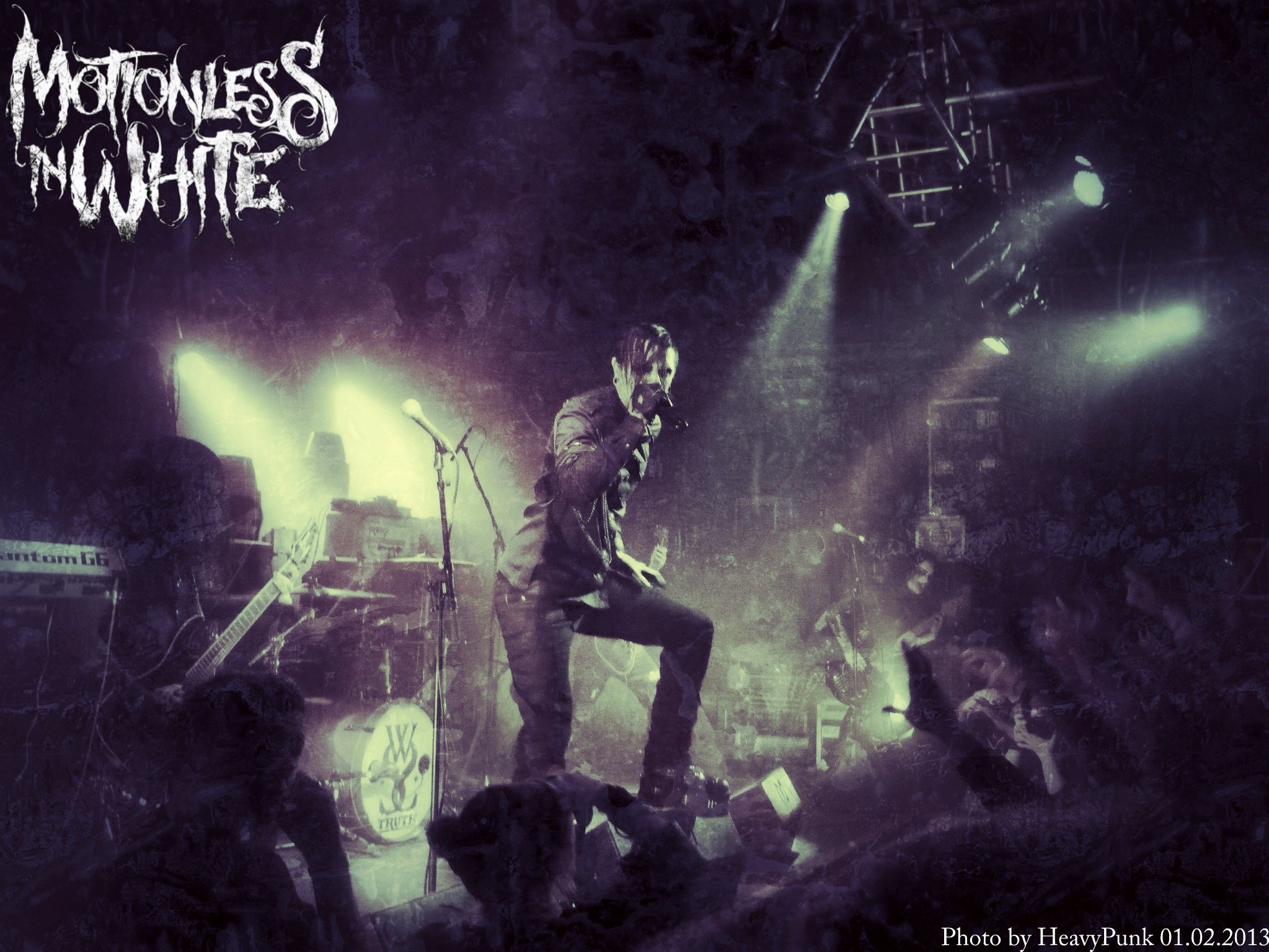 2047x1535 Motionless in White [live in concert] by MaxiMotionless on DeviantArt