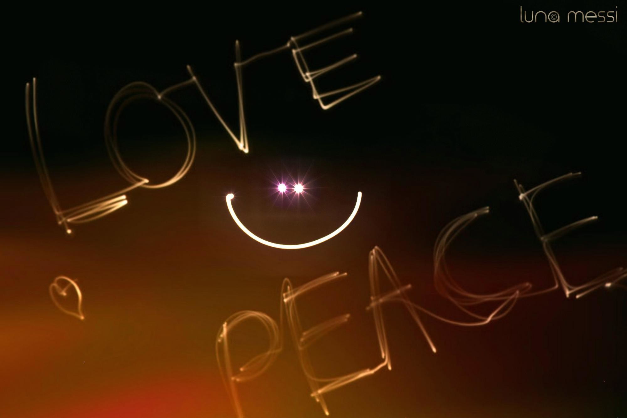 2000x1332 Smile, Love, Peace.