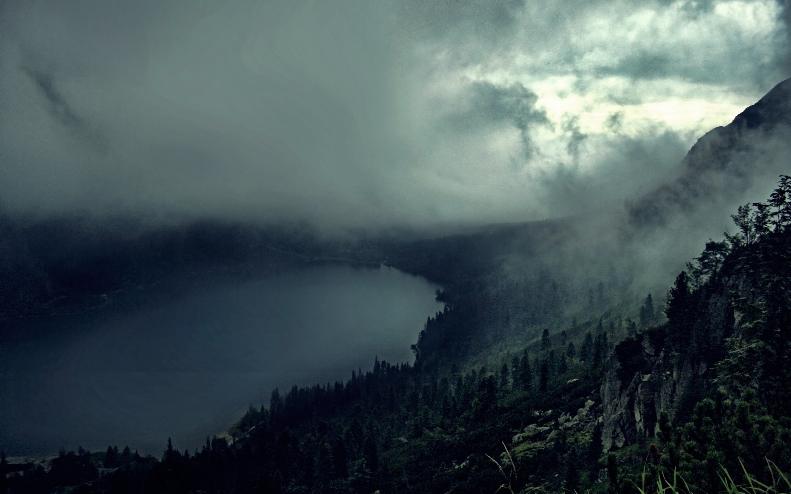 2560x1600 wallpaper.wiki-Dark-foggy-forest-and-lake-pictures-