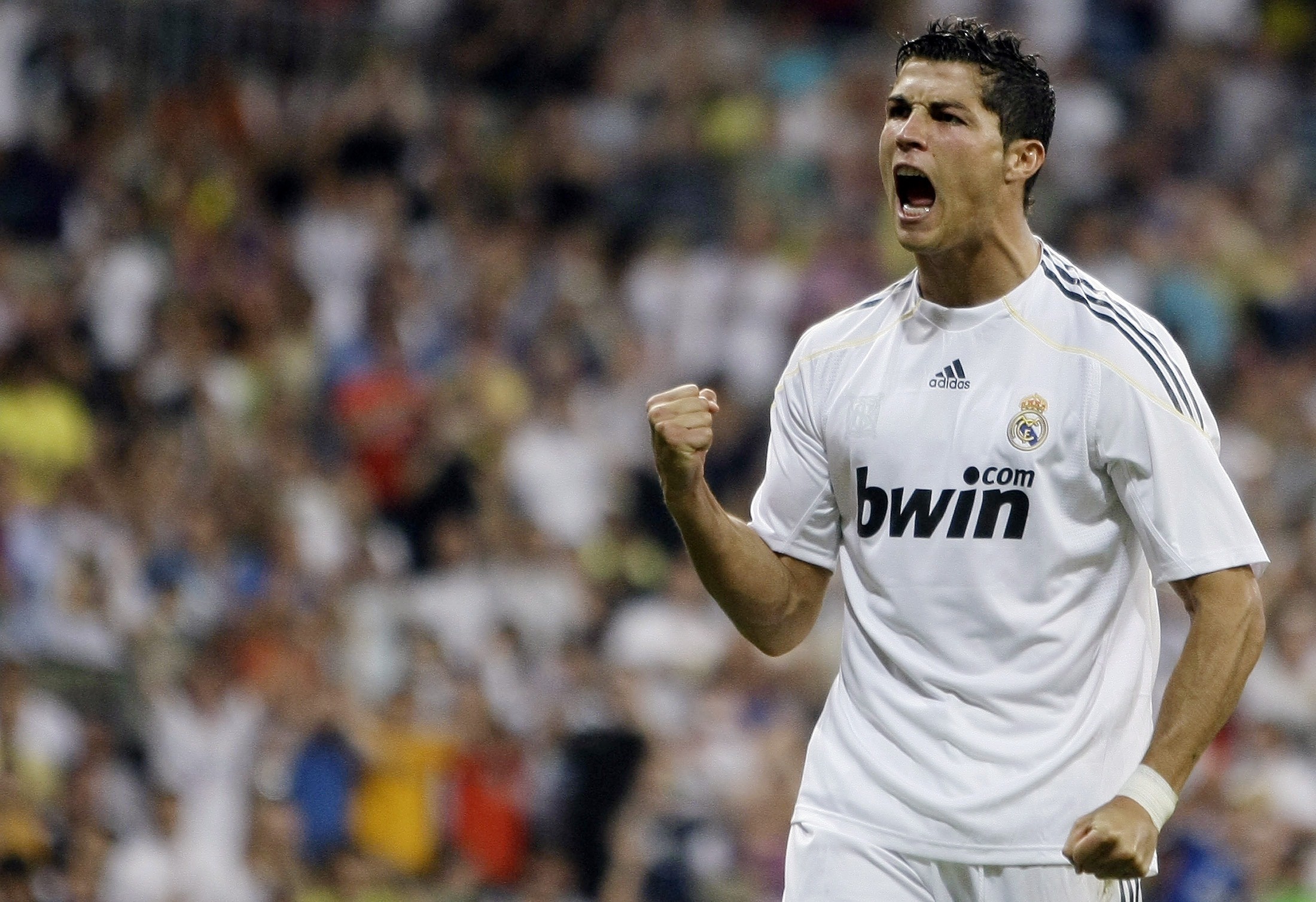2200x1508 Cristiano Ronaldo Real Madrid