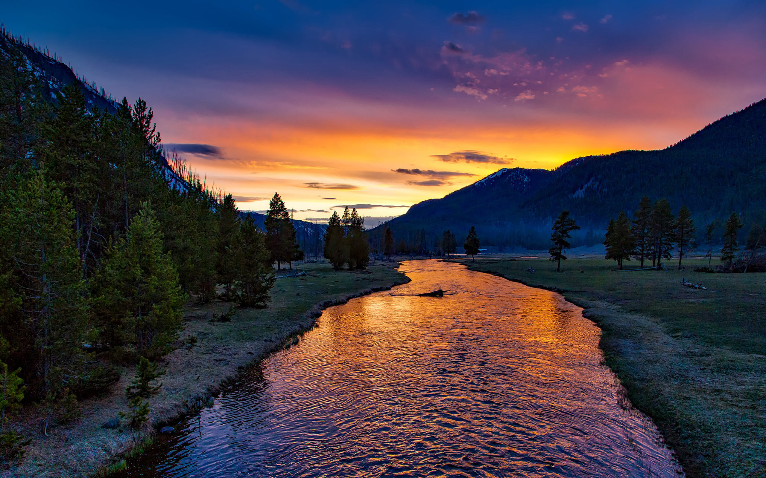 2560x1600 Free Yellowstone National Park Sunset Landscape, computer desktop wallpapers,  pictures, images