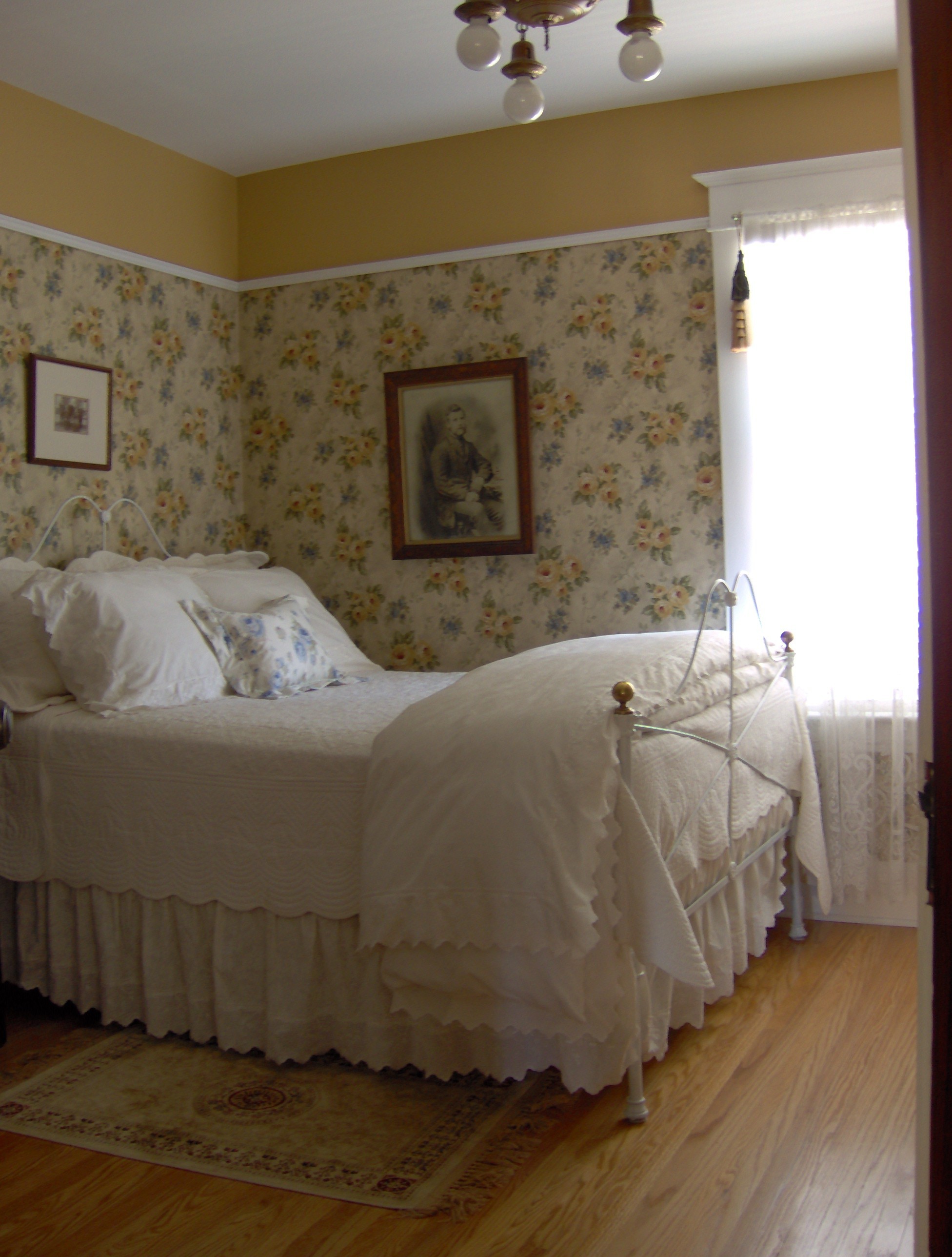 1952x2576 A century home bedroom.