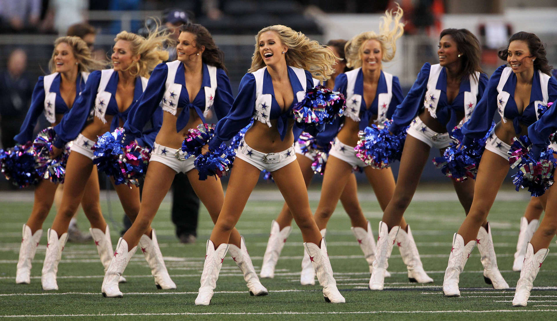 1920x1106 Dallas-Cowboys-Cheerleaders-2013-NFL-Wallpaper-HD