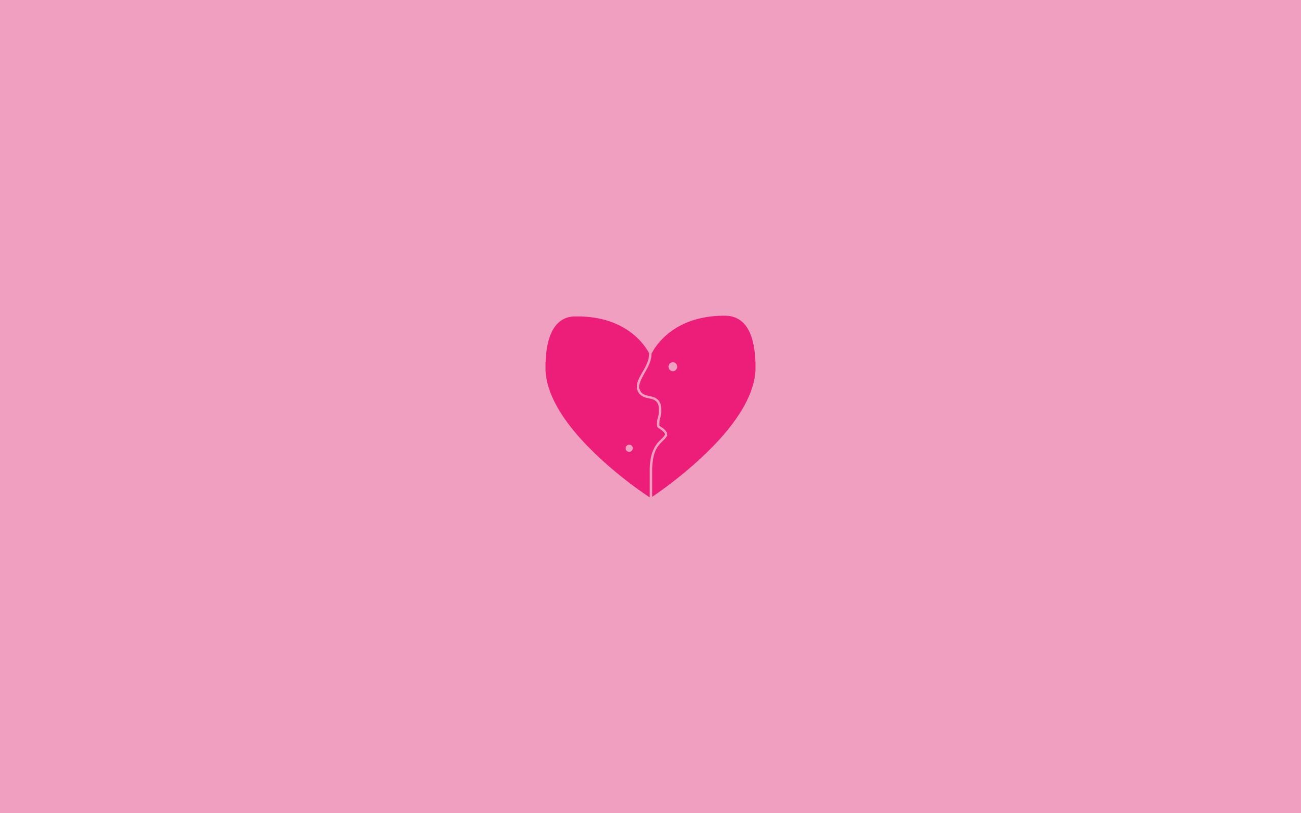 2560x1600 Little Heart With Pink Background